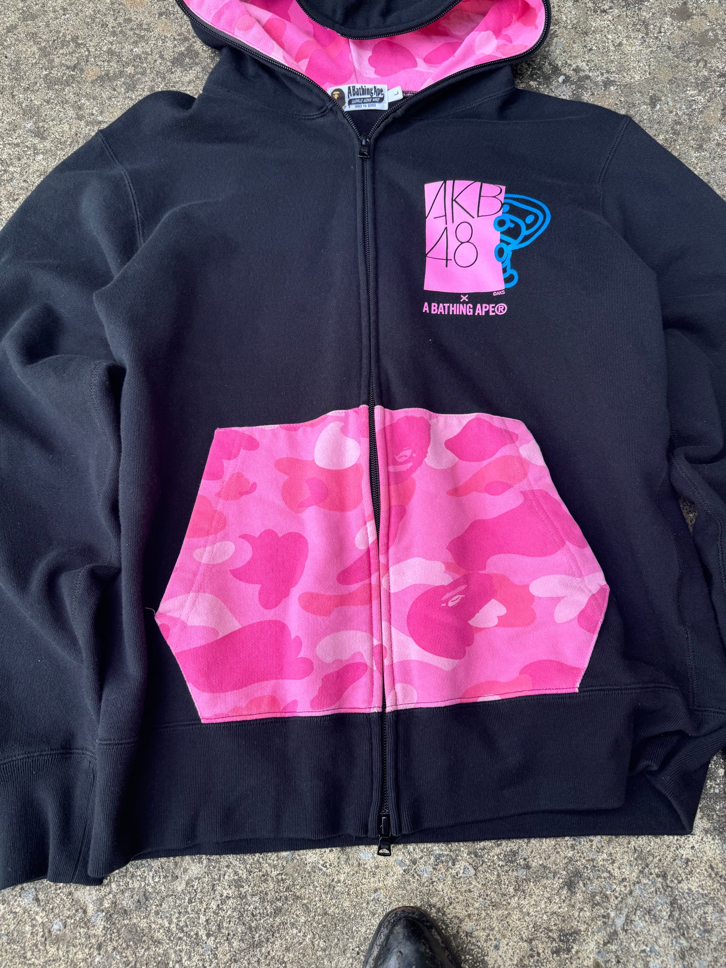 BAPE PINK CAMO HOODIE (L)