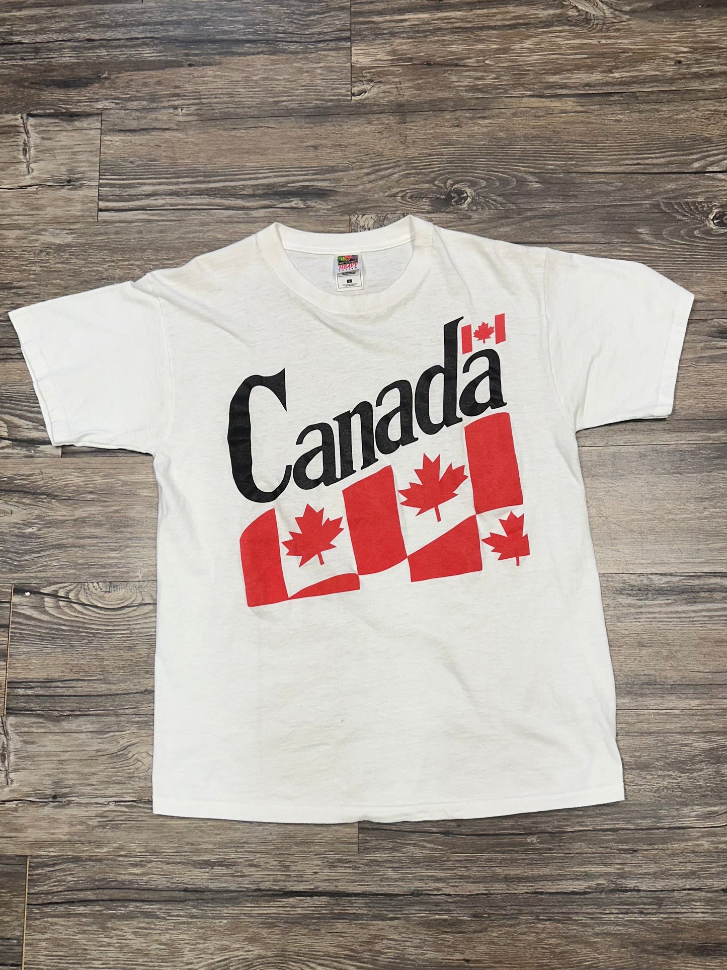 VINTAGE CANADA TEXT T-SHIRT (LARGE)