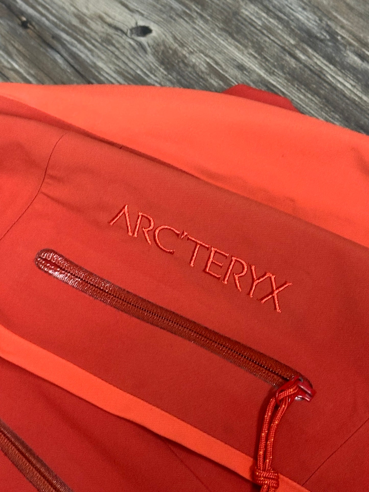 Arcteryx Light Jacket (L)