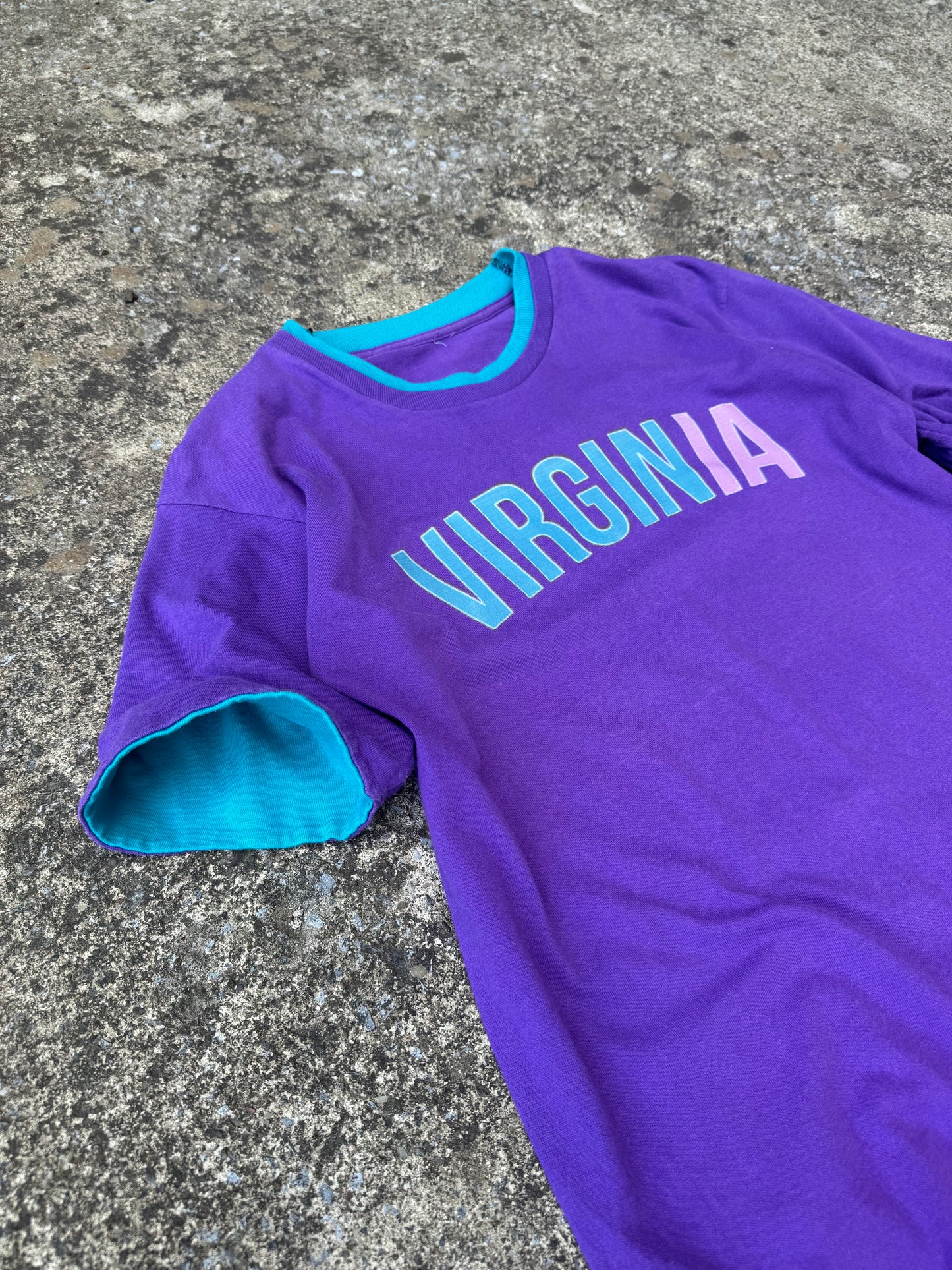 VIRGIN(IA) CUSTOM TEE (M)