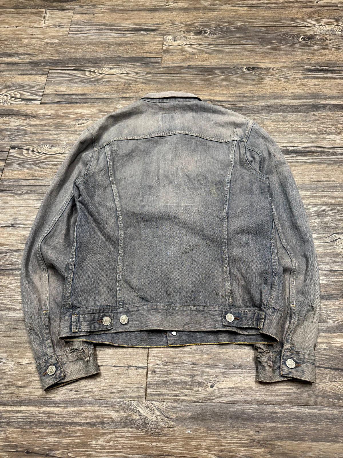 LEVI STRAUS DARK WASH DENIM JACKET (M)