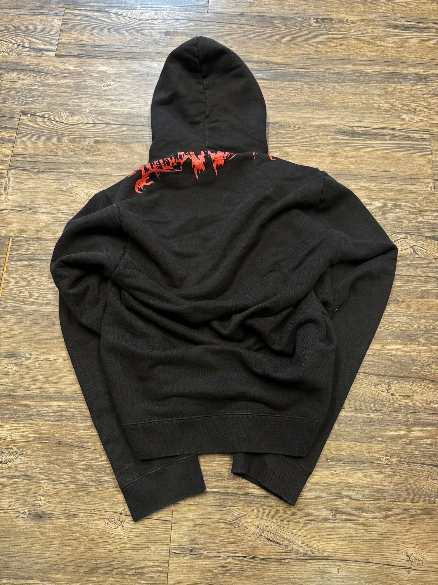 VETEMENTS AW18 MISPLACED SKULL HOODIE (S)