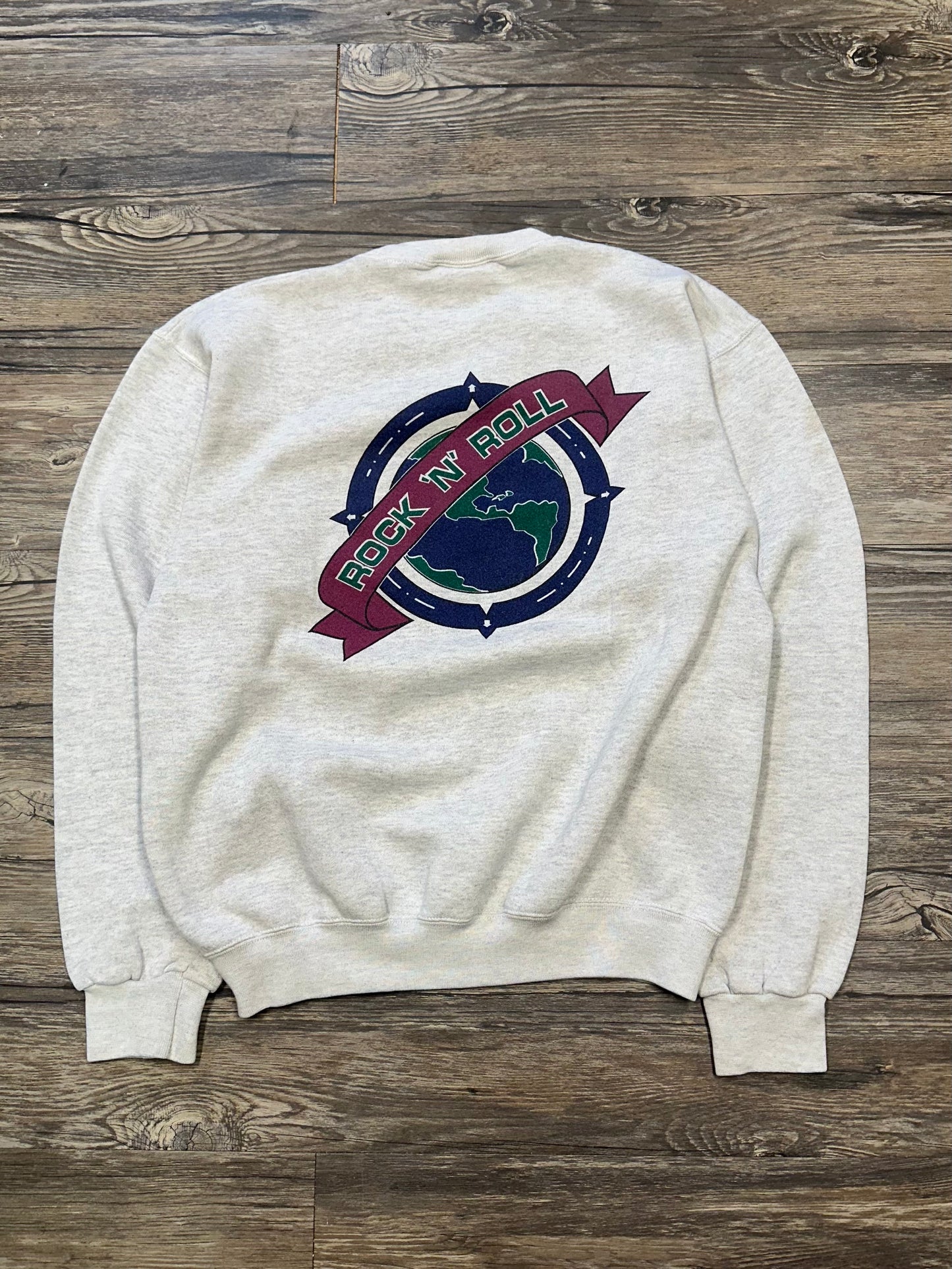 HARD ROCK GRAPHIC CREWNECK (MEDIUM)
