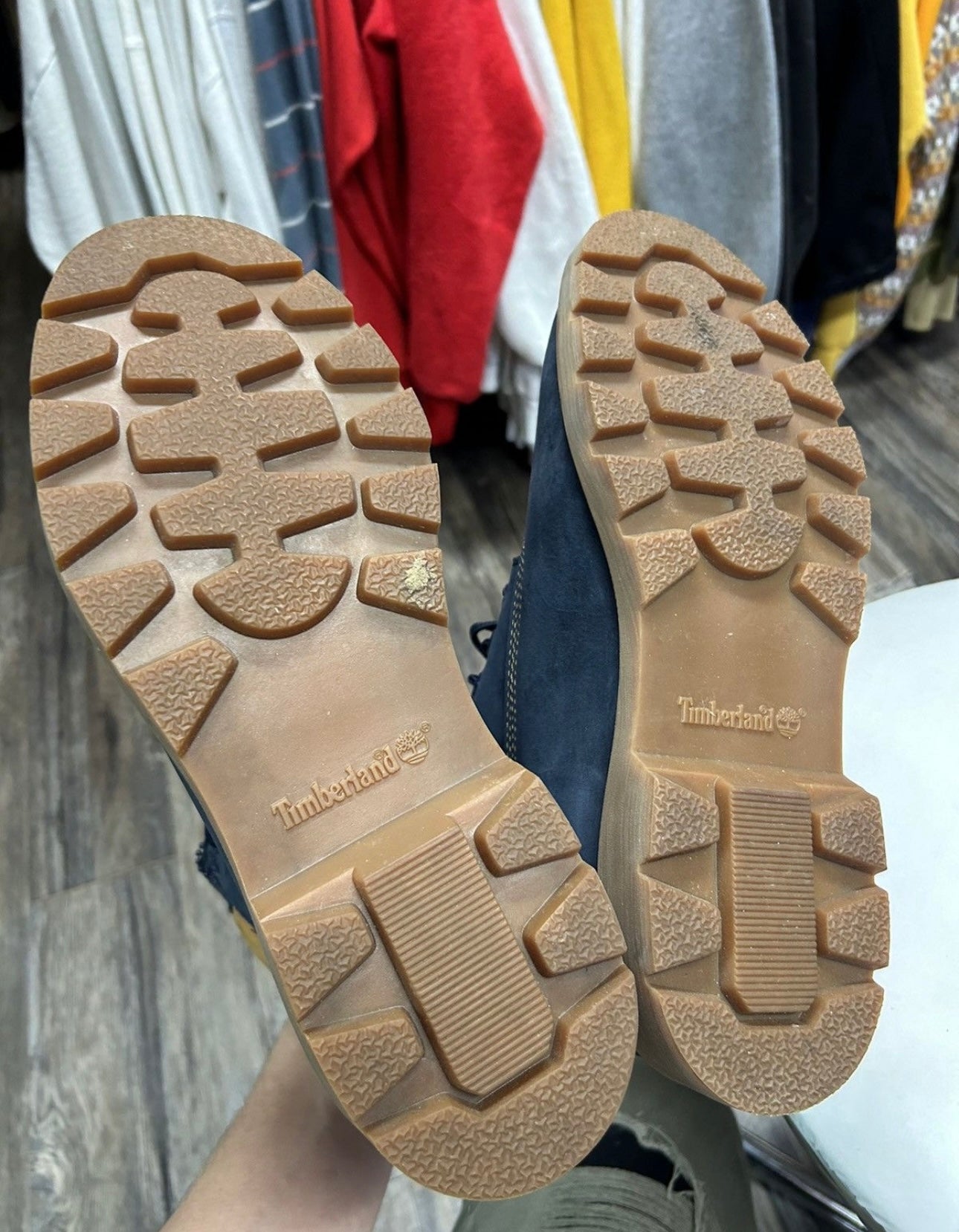 TIMBERLAND NAVY BOOTS (M 9)