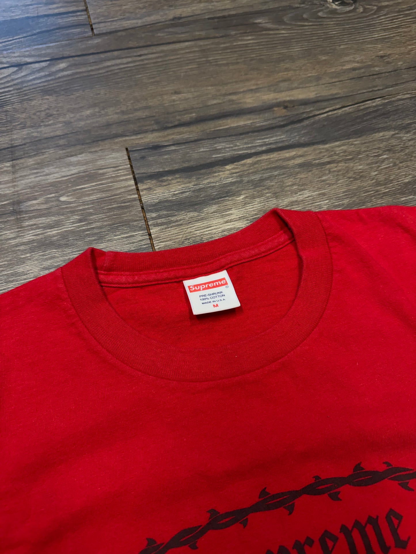 SUPREME RED FLAMING MONK TEE (M)