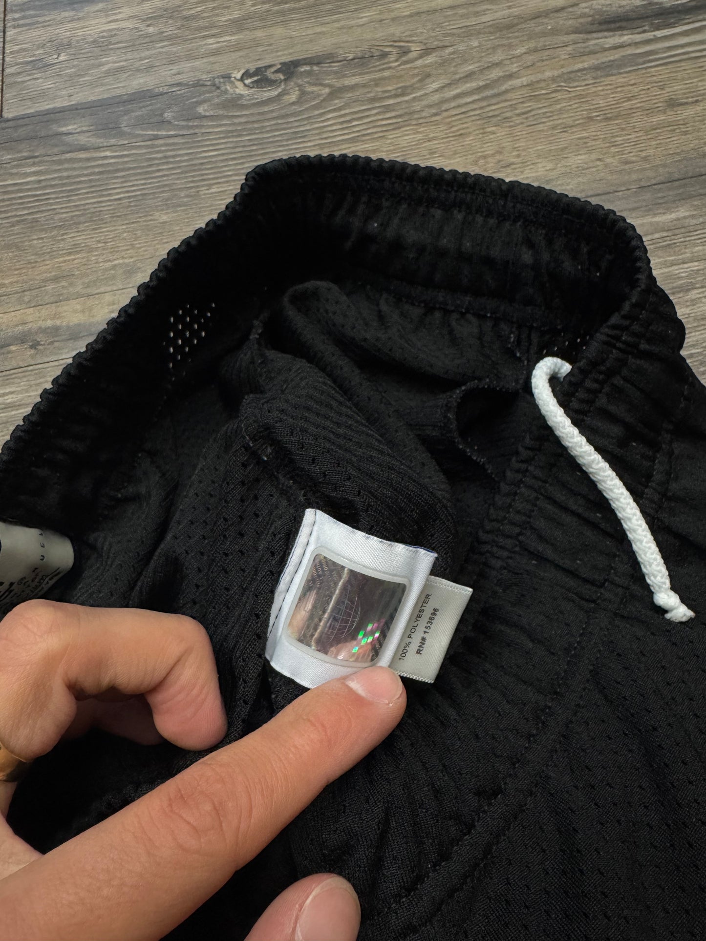 ERIC EMMANUEL BASIC BLACK/BLACK SHORTS (M)