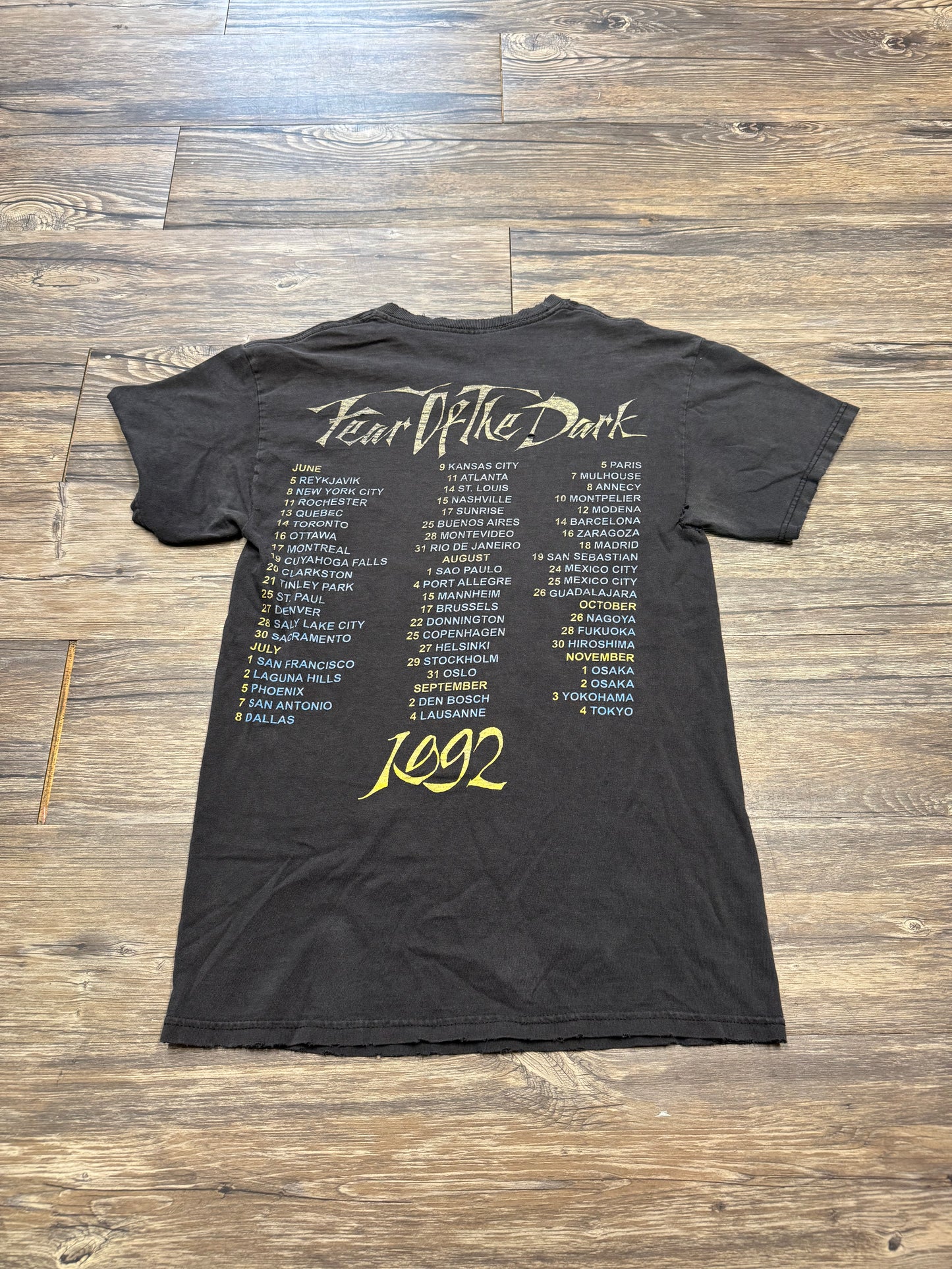 IRON MAIDEN VINTAGE DISTRESSED TOUR T-SHIRT (S)