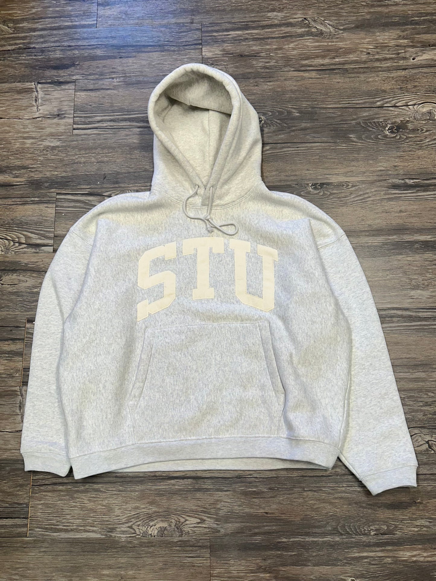 STUSSY “STU” HOODIE (MEDIUM)