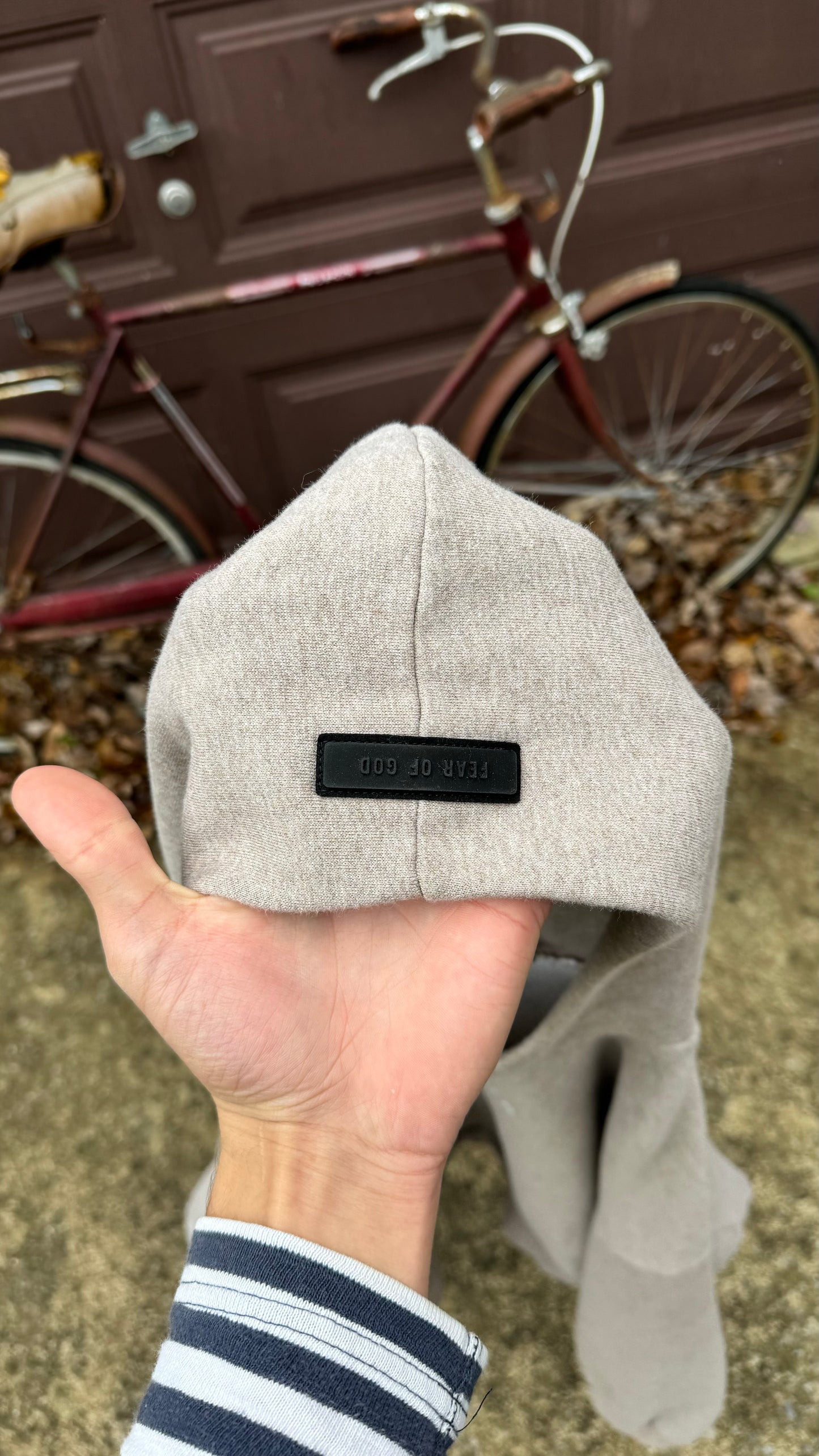 ESSENTIALS HOODIE OATMEAL (M)