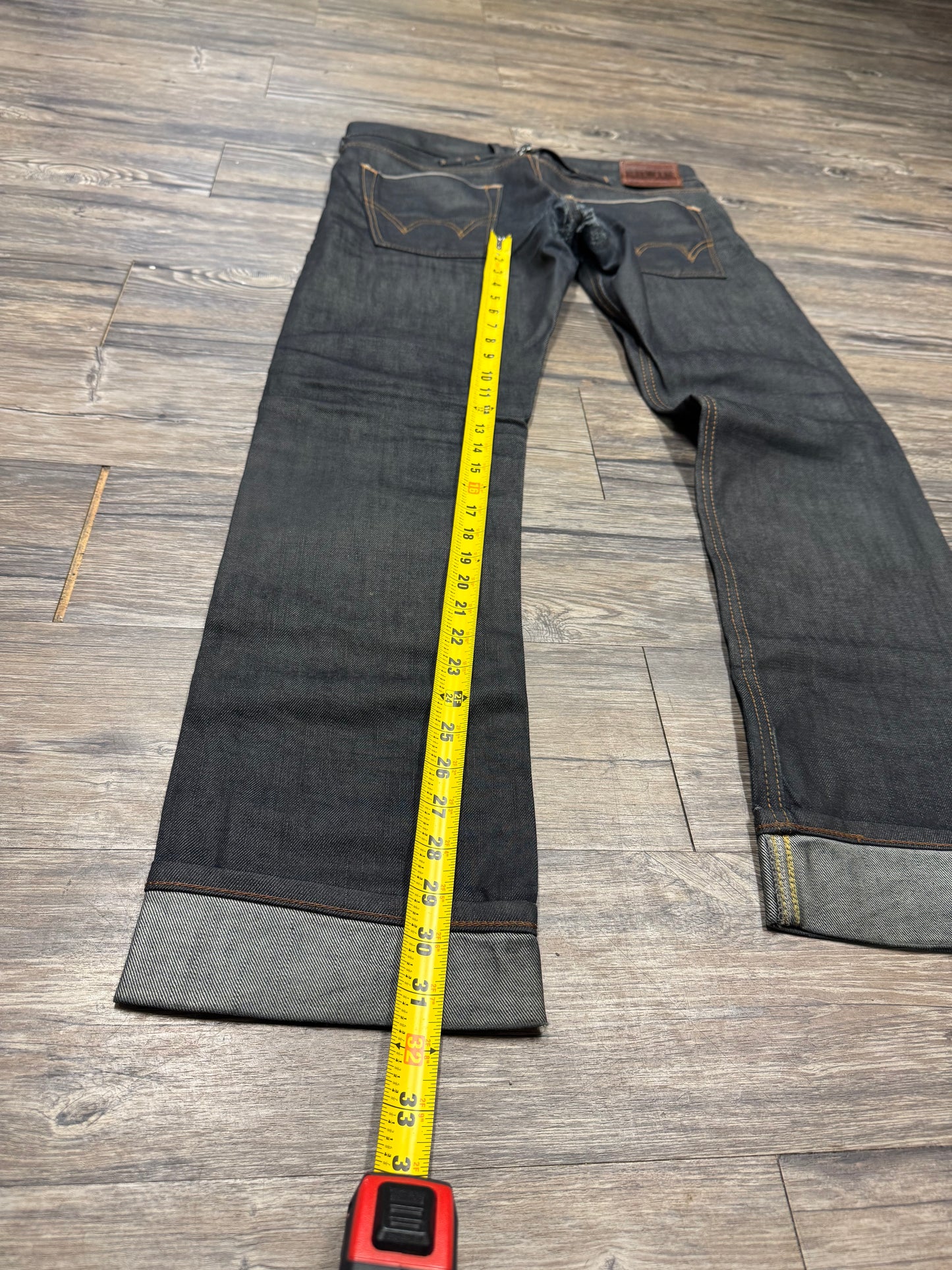 EDWINS SELVEDGE STONEWASH REPAIRED JEANS (30x32)