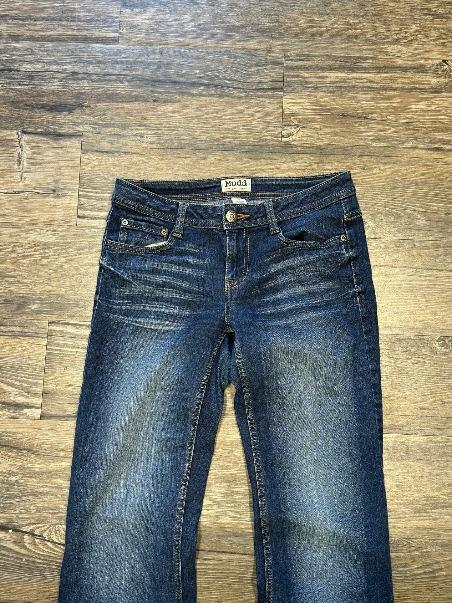 MUDD DARK WASH JEANS (28)