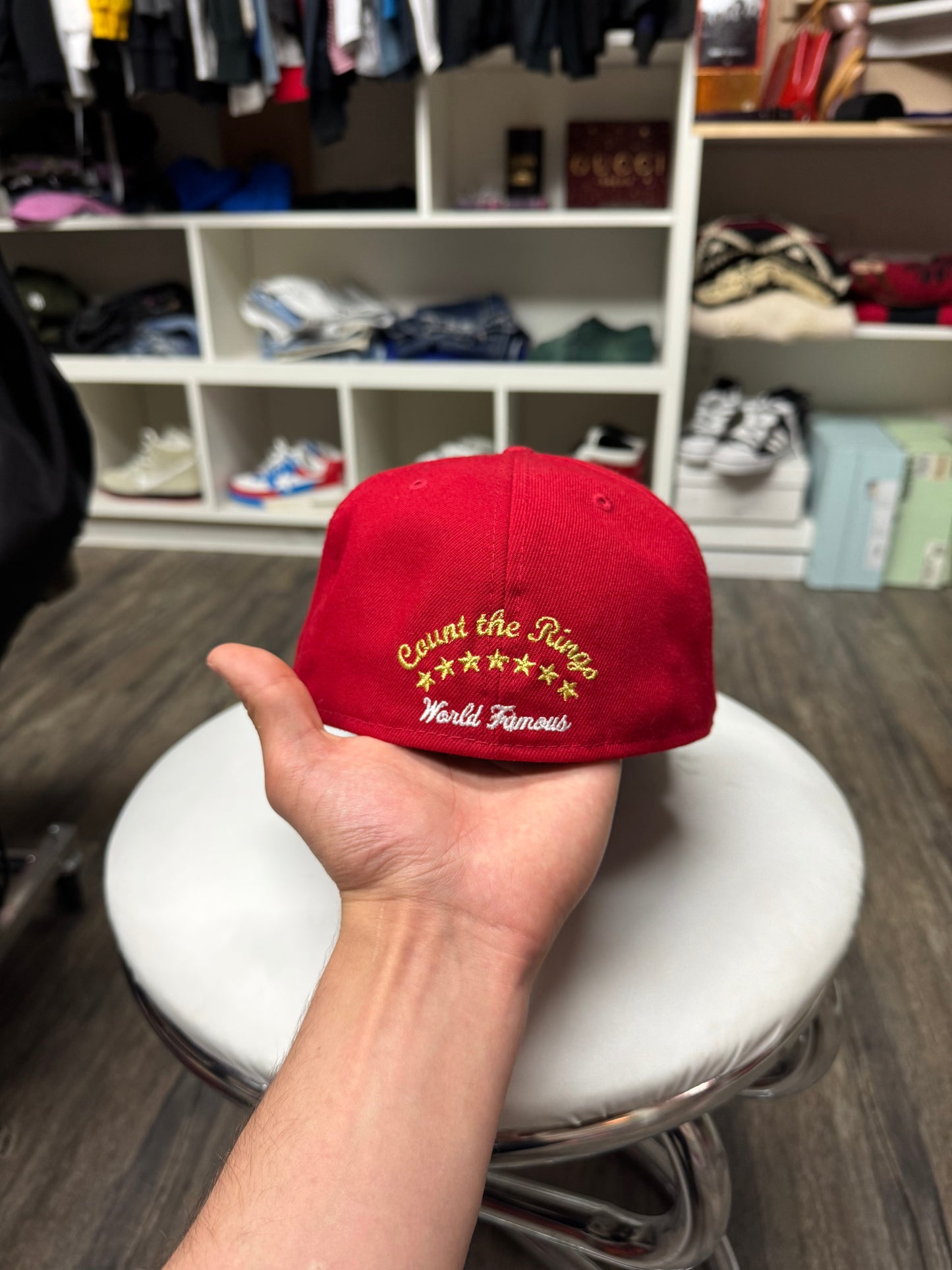 SUPREME UNDISPUTED BOX LOGO NEW ERA FITTED HAT (7 3/8)