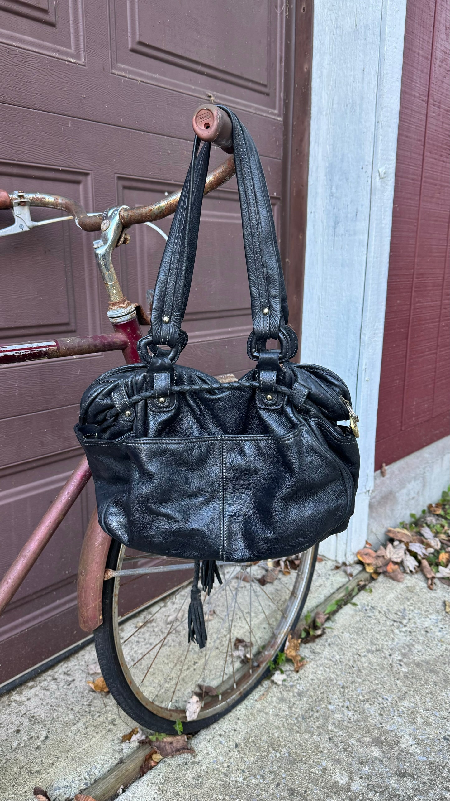 VTG LEATHER HYDE PURSE