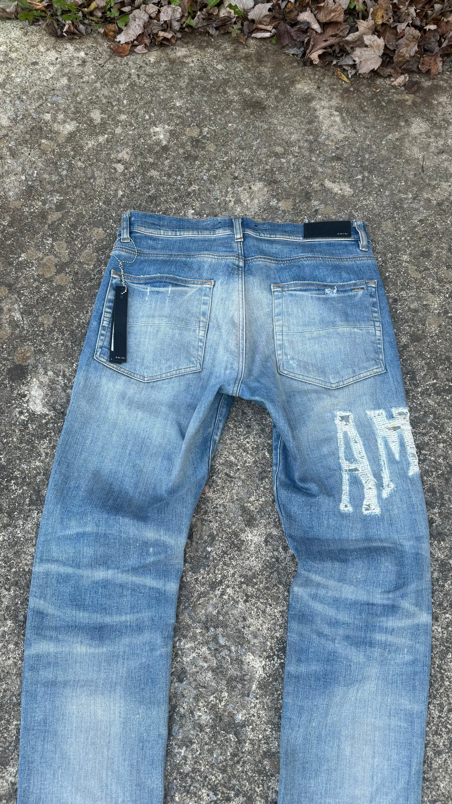 AMIRI LOGO SKINNY JEANS (32?)