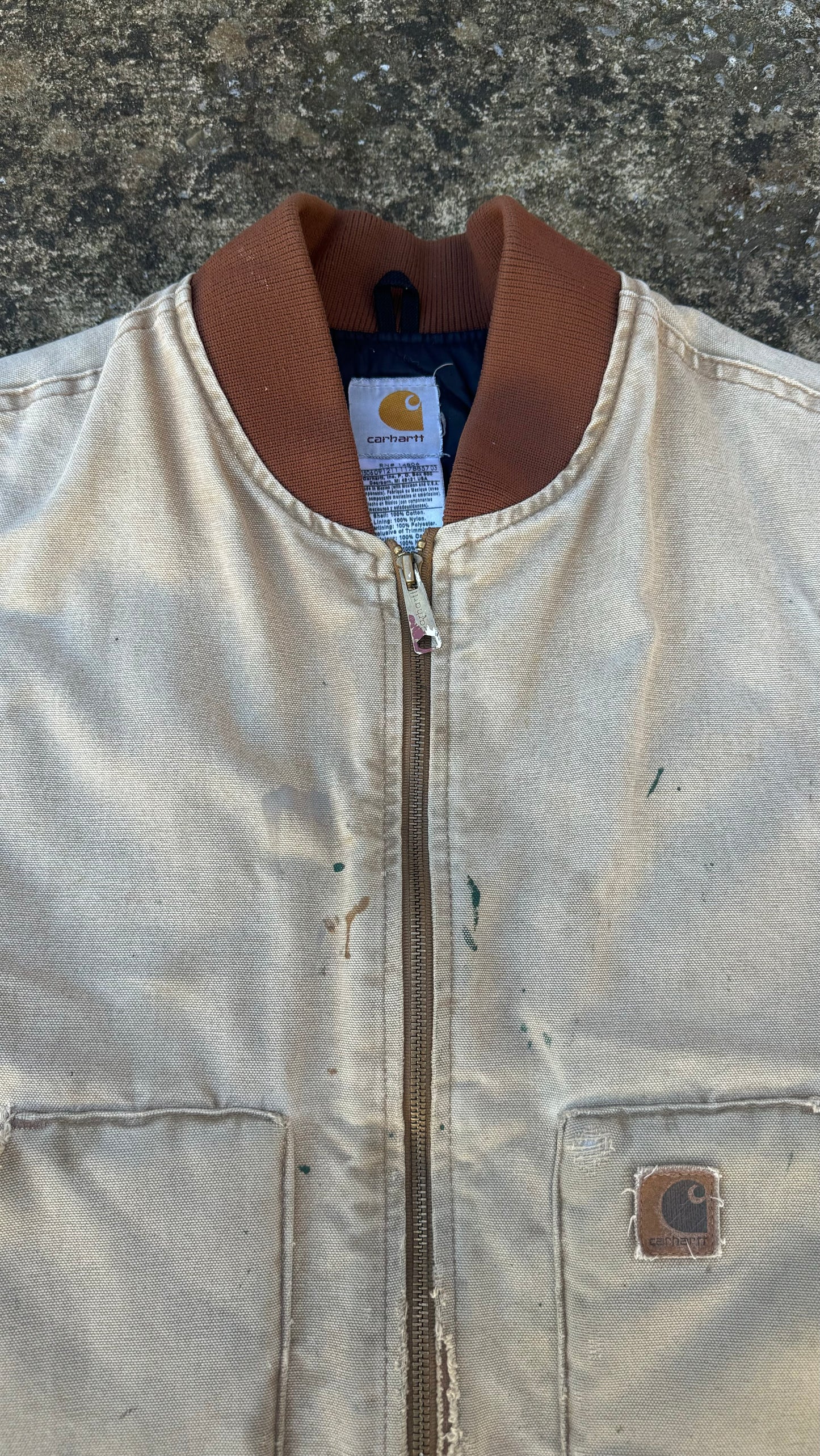 CARHARTT DISTRESSED VEST (M)
