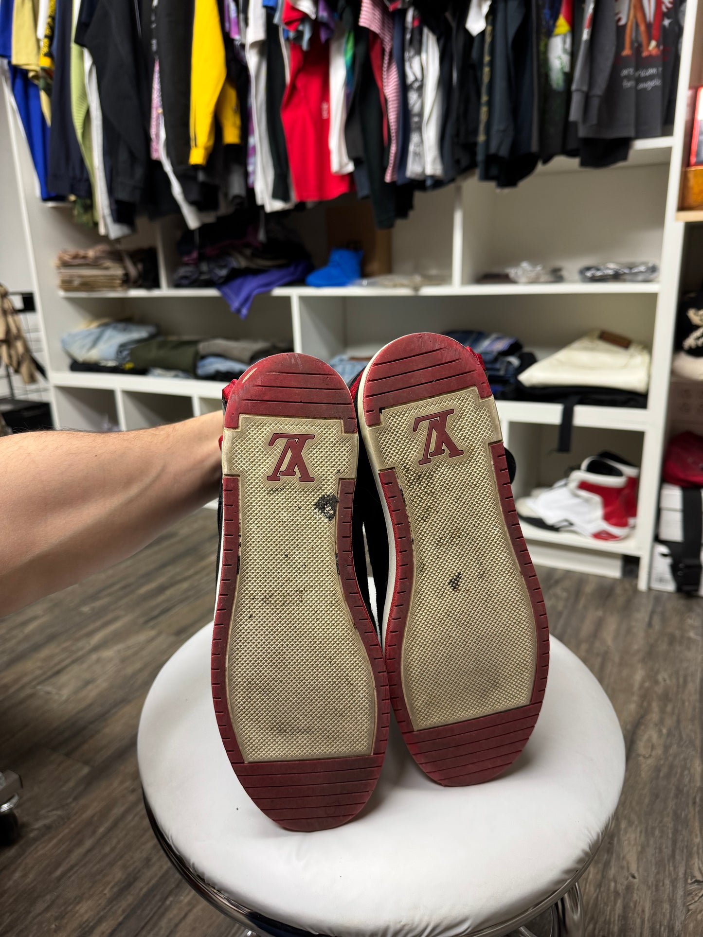 LOUIS VUITTON BLACK BASKETBALL SNEAKER (9.5)