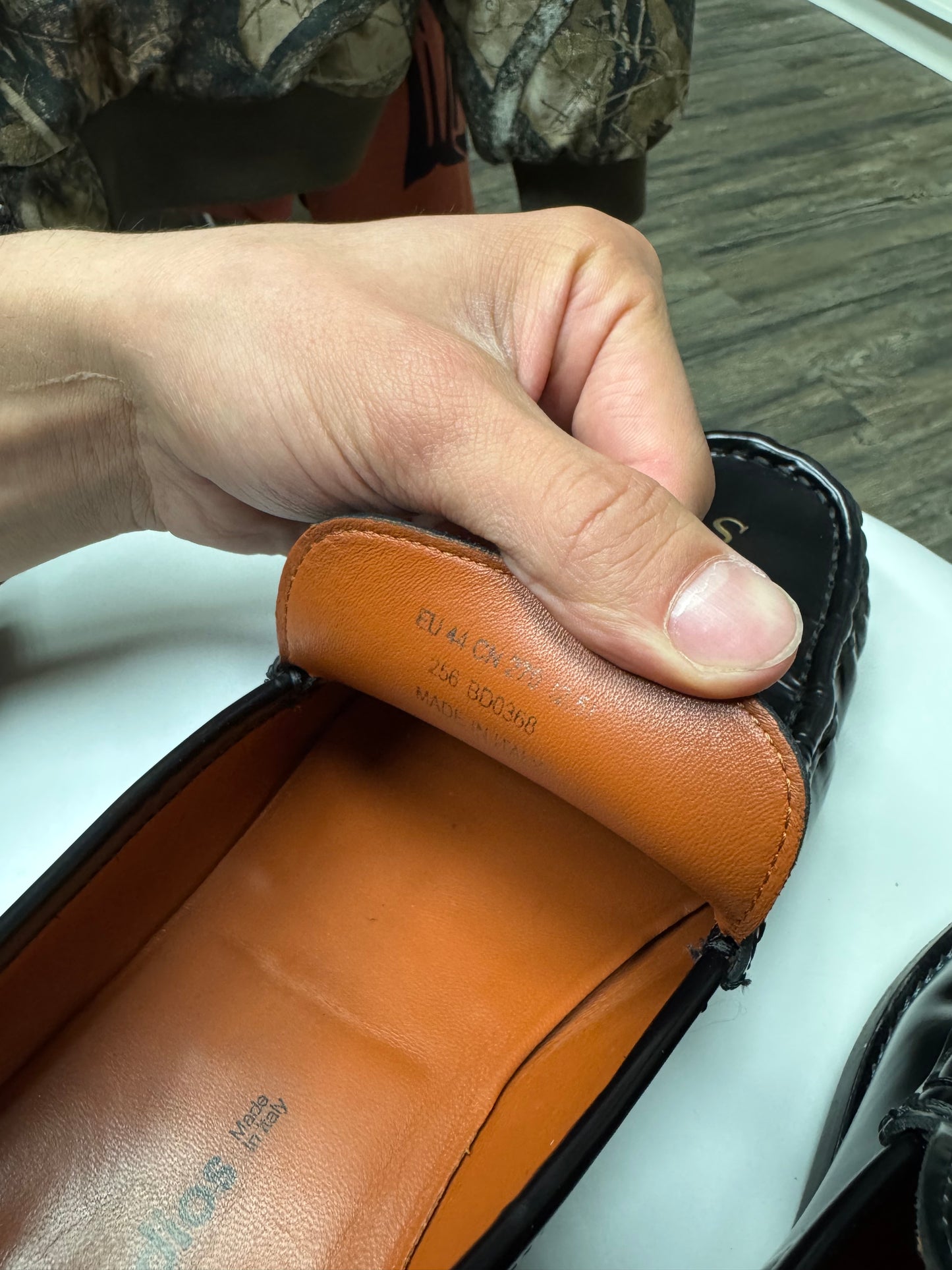 ACNE STUDIOS AS BLACK LOAFERS (10.5)
