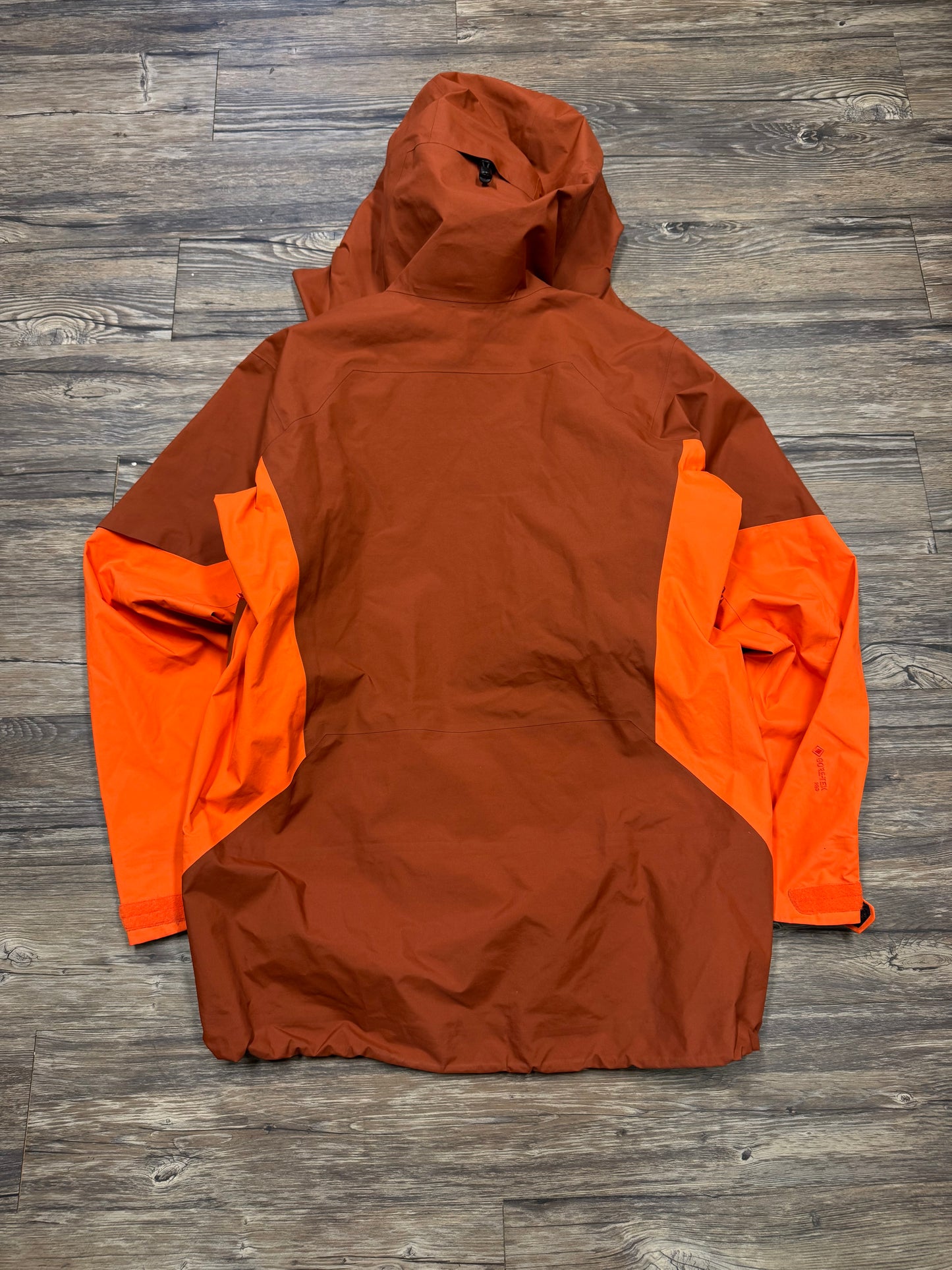 ARC'TERYX SABRE SV FREERIDE JACKET (M)