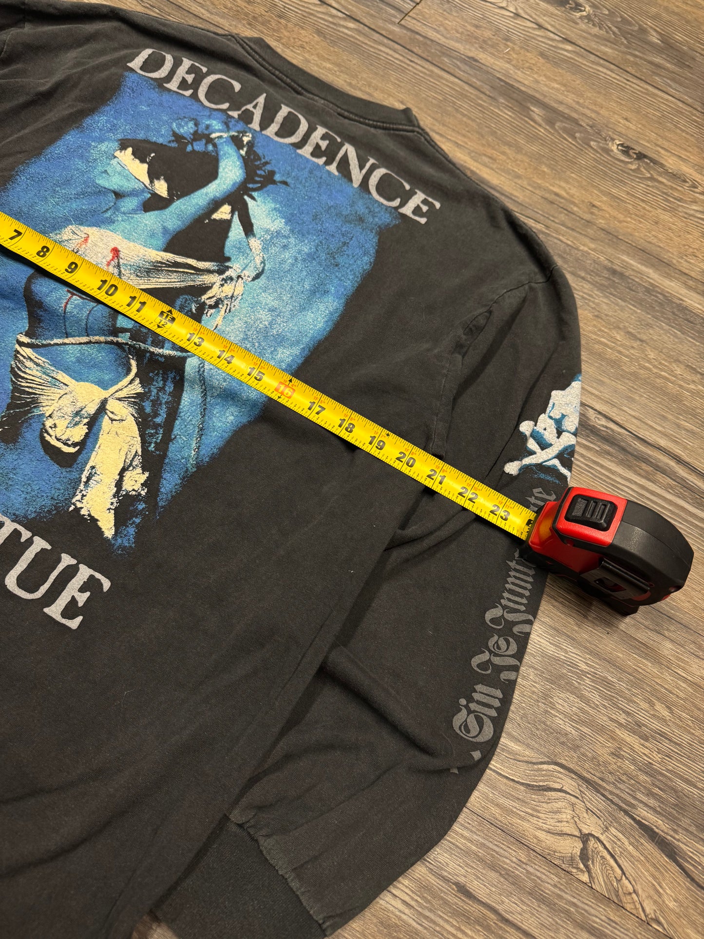 CRADLE OF ‘FILTH DECADENCE IS A VIRTUE’ FADED BOXY LONGSLEEVE (L)