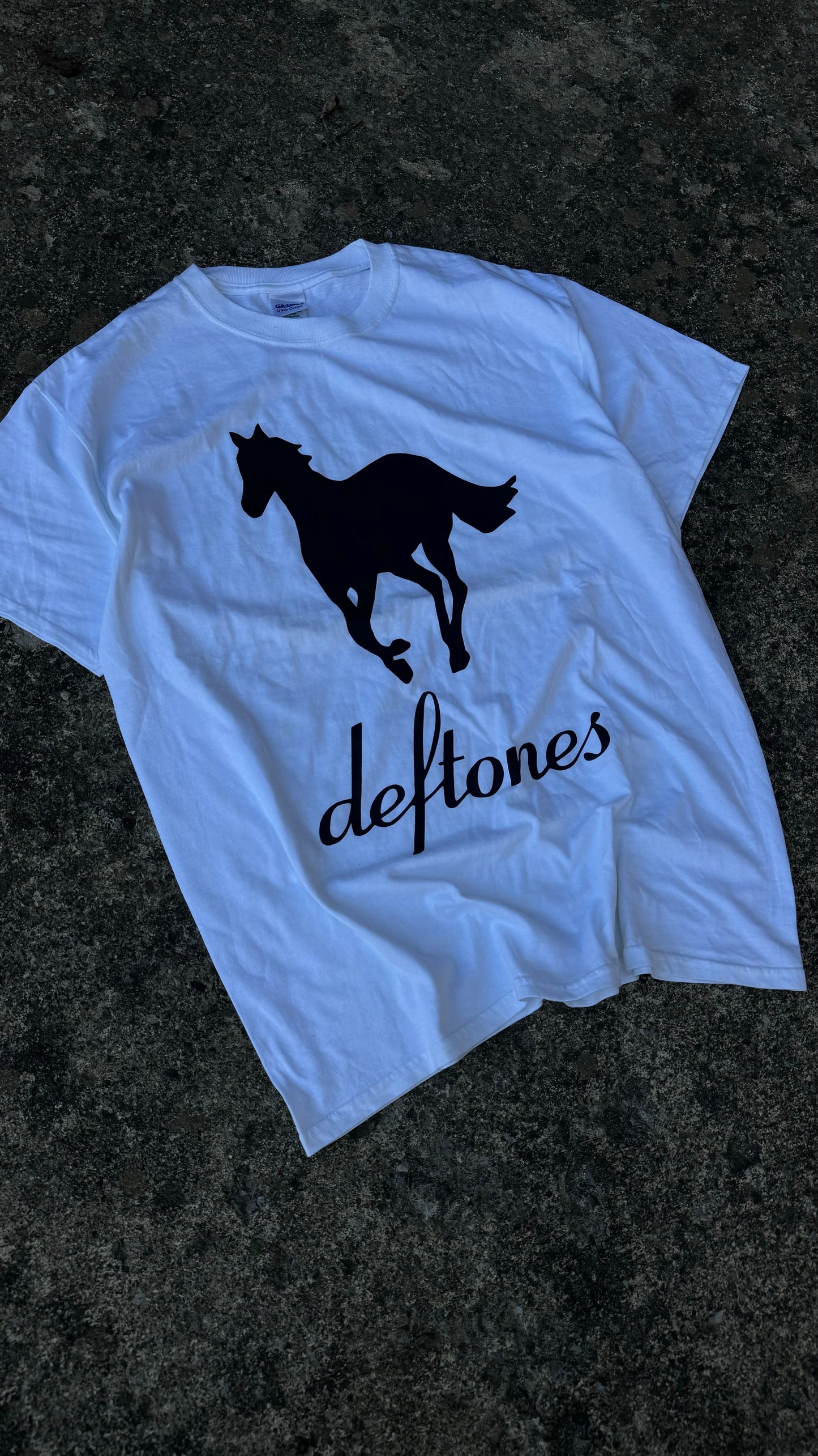 EARLY 2000’s DEFTONE TEE (L)
