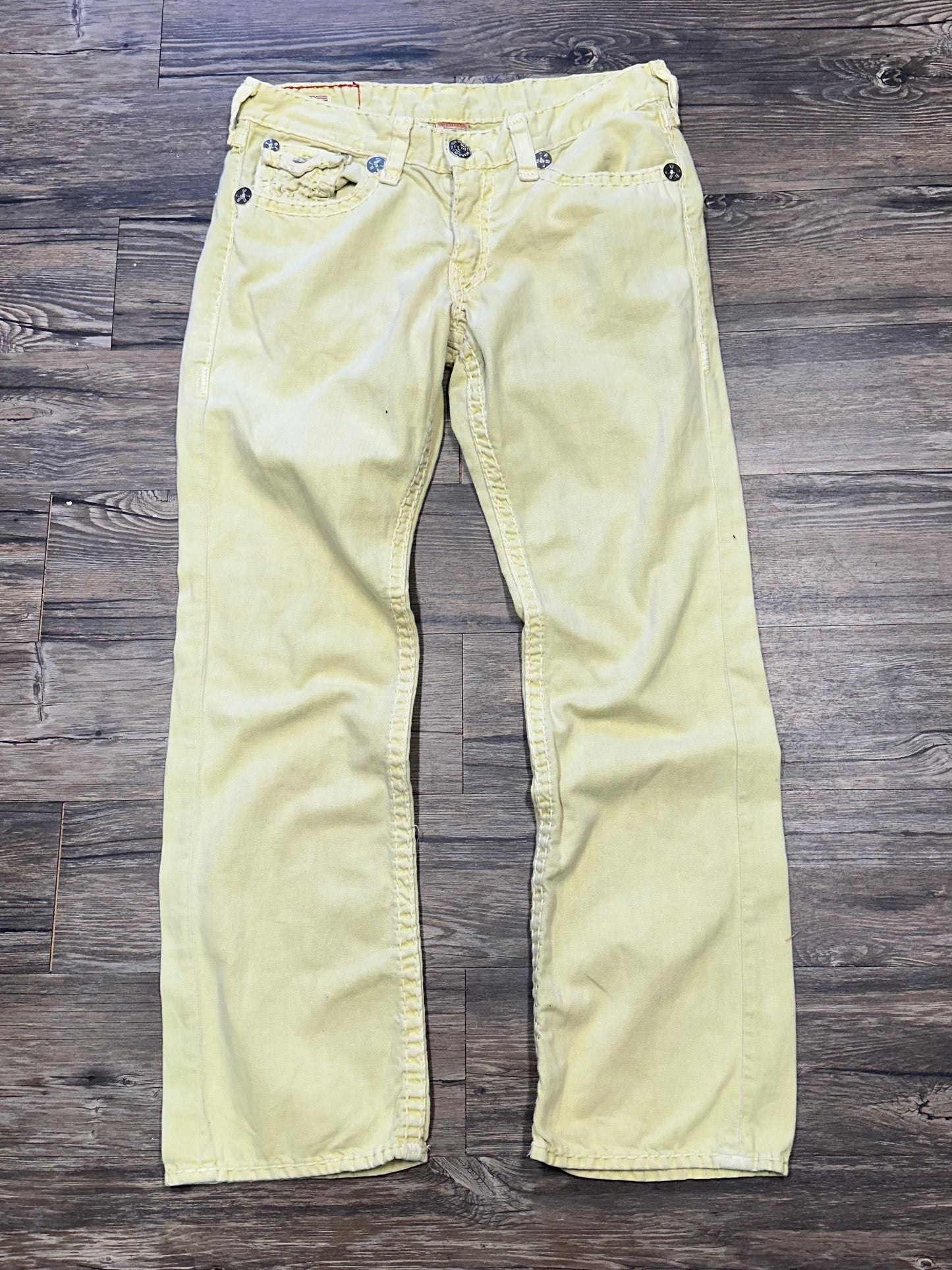 TRUE RELIGION YELLOW WASH DENIM (36)
