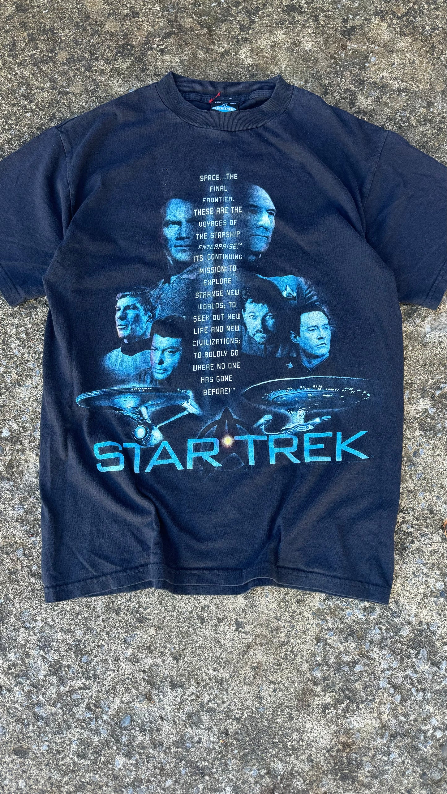 90s STAR TREK GRAPHIC TEE (M)