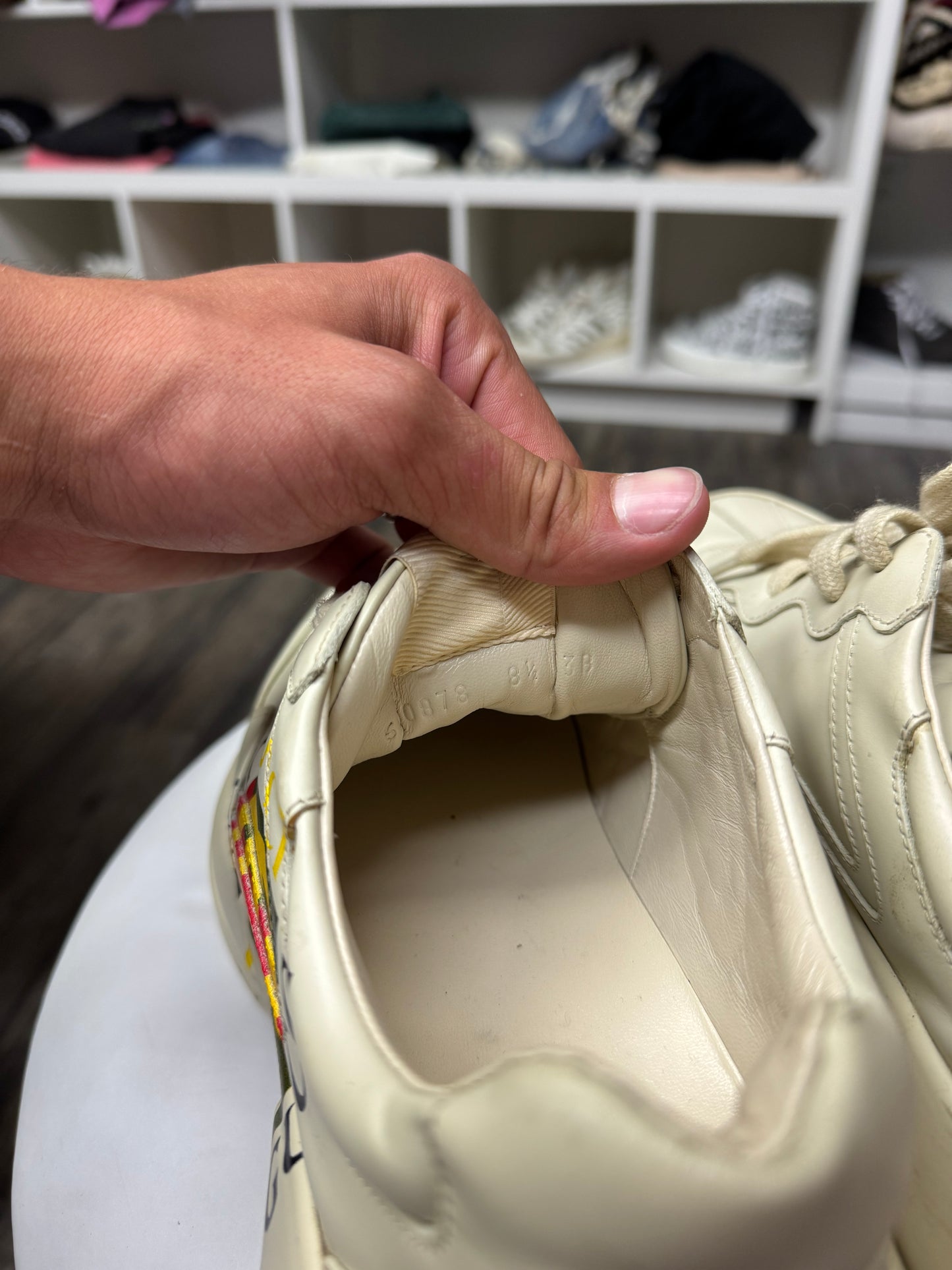 GUCCI RHYTHON LEATHER SNEAKERS (42)