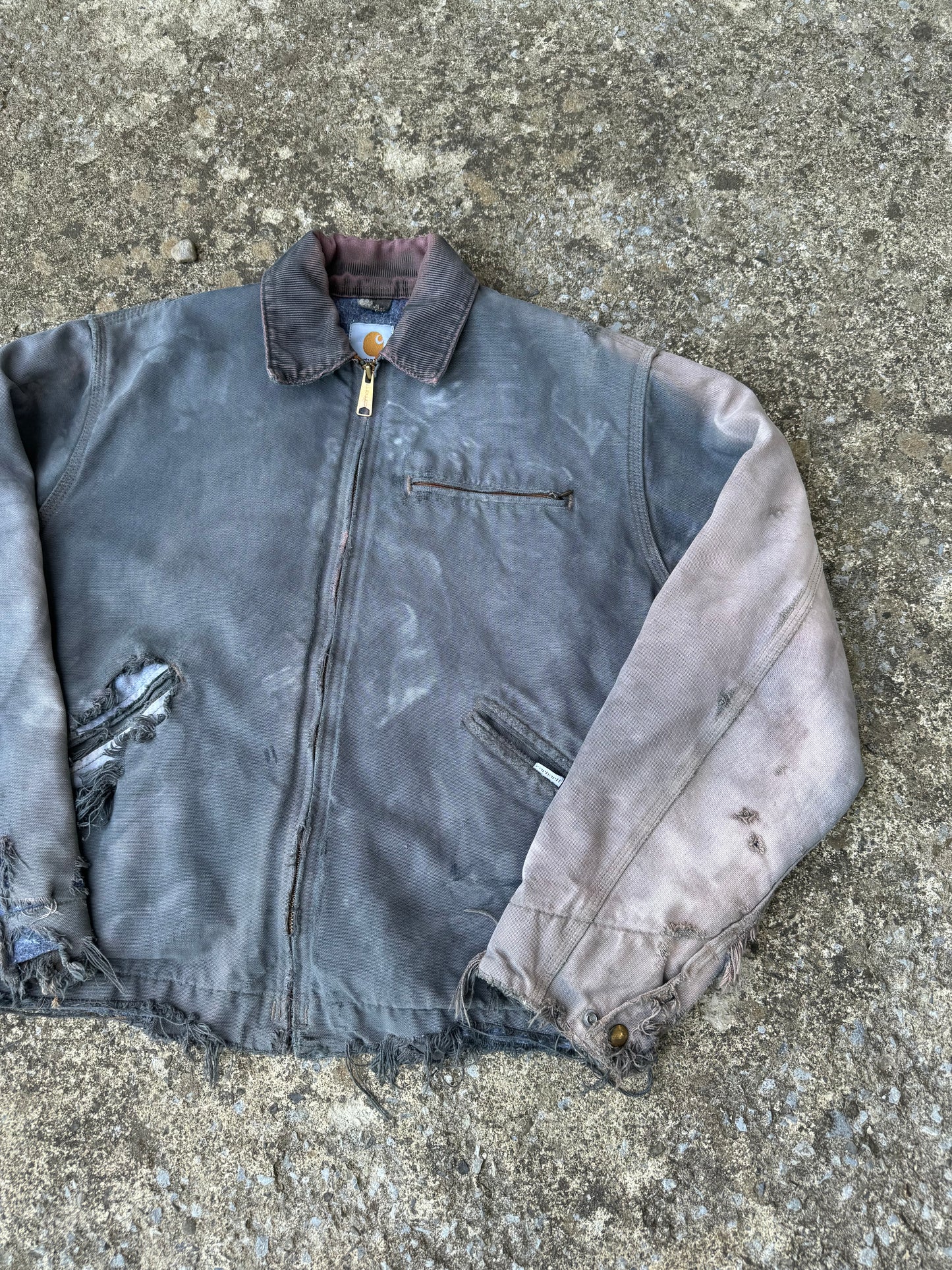 SUPER DISRESSED CARHARTT DETROIT (M)