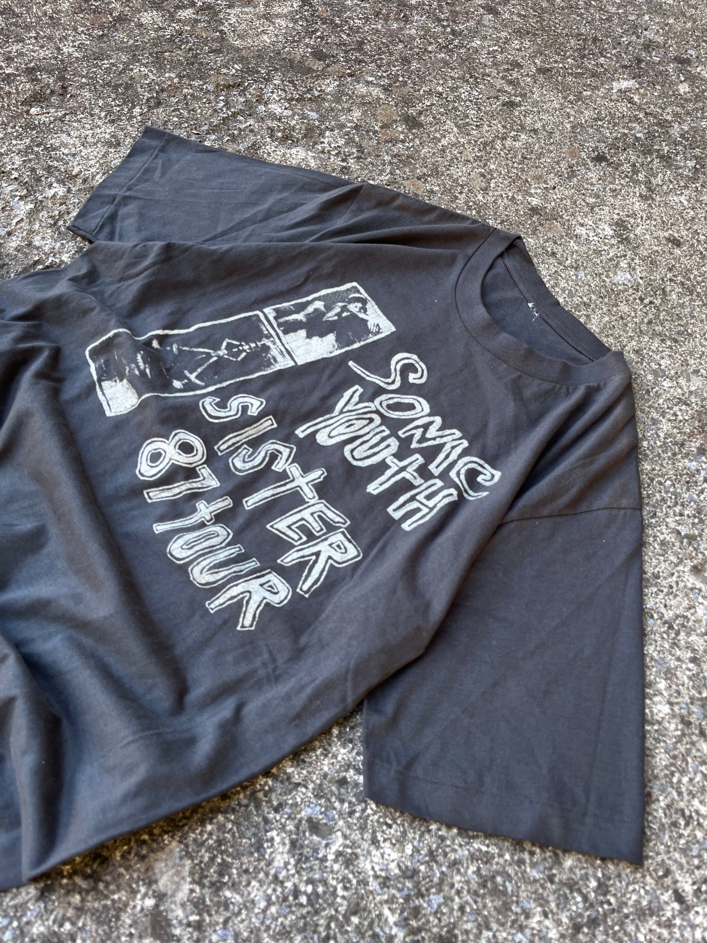 VINTAGE 1987 SONIC YOUTH SISTER TOUR TEE (M)