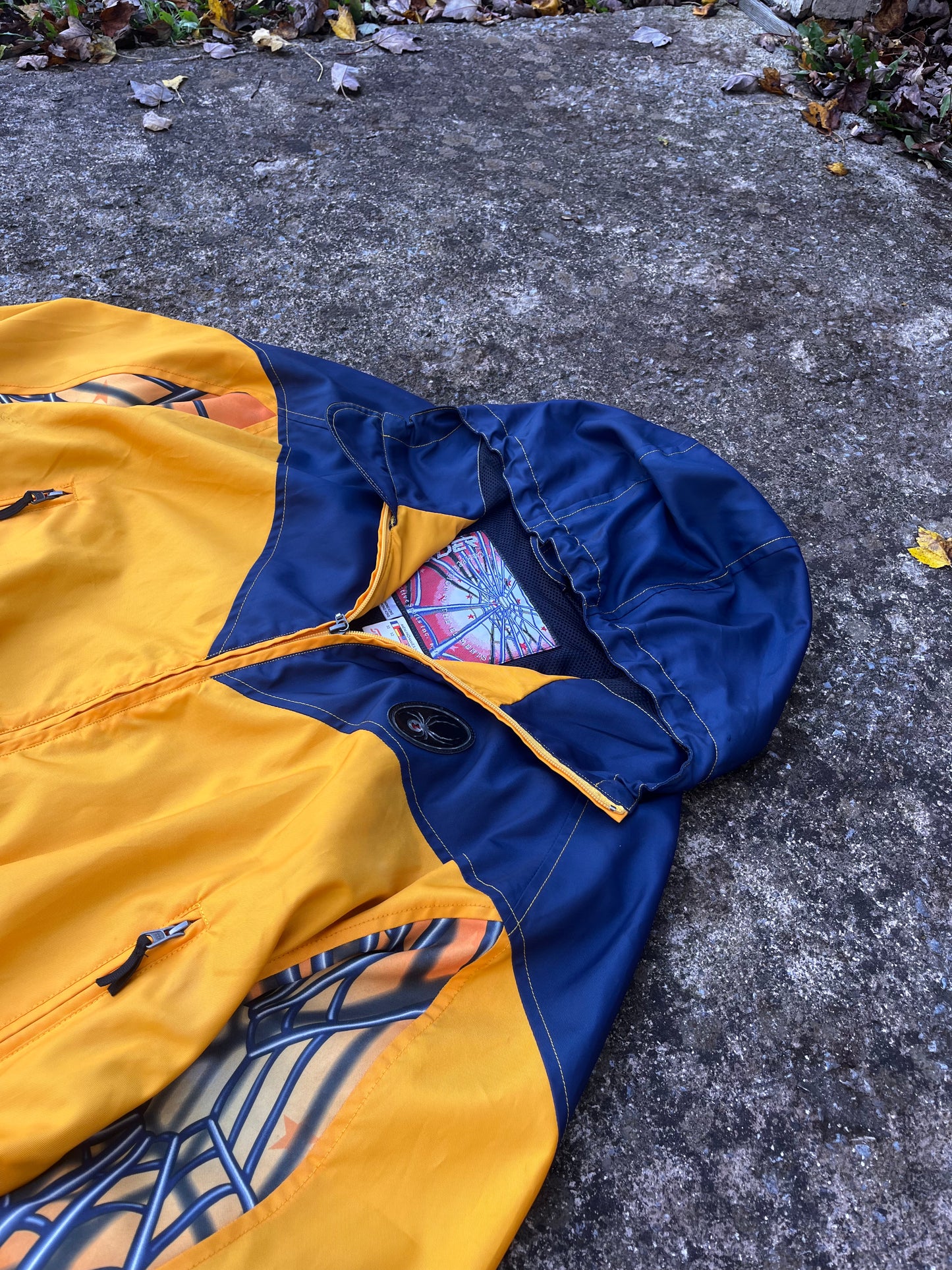 VINTAGE SPYDER MESH LINED HOODED JACKET (L)