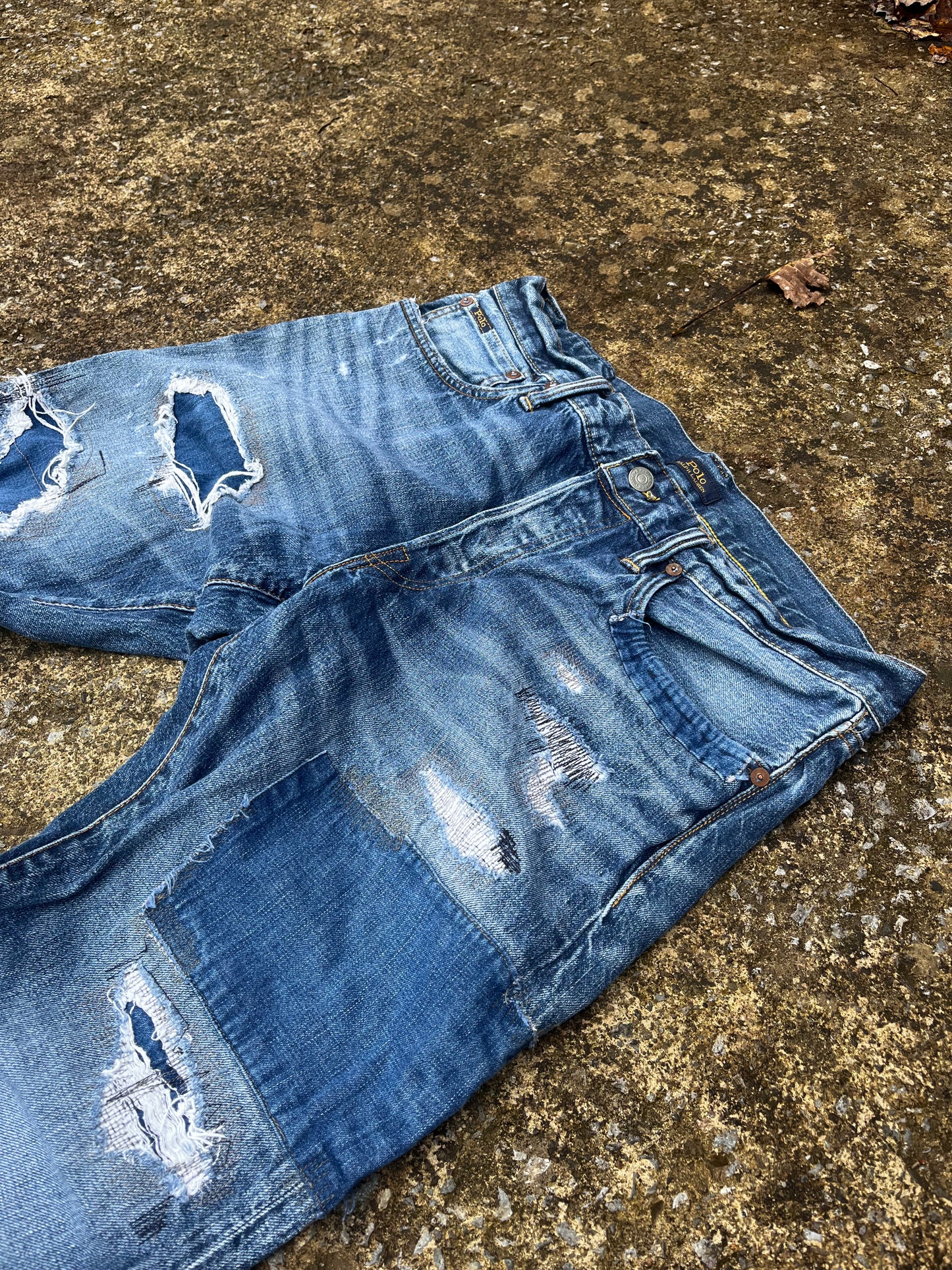 POLO RALPH LAUREN DISTRESSED & REPAIRED DENIMS (32)