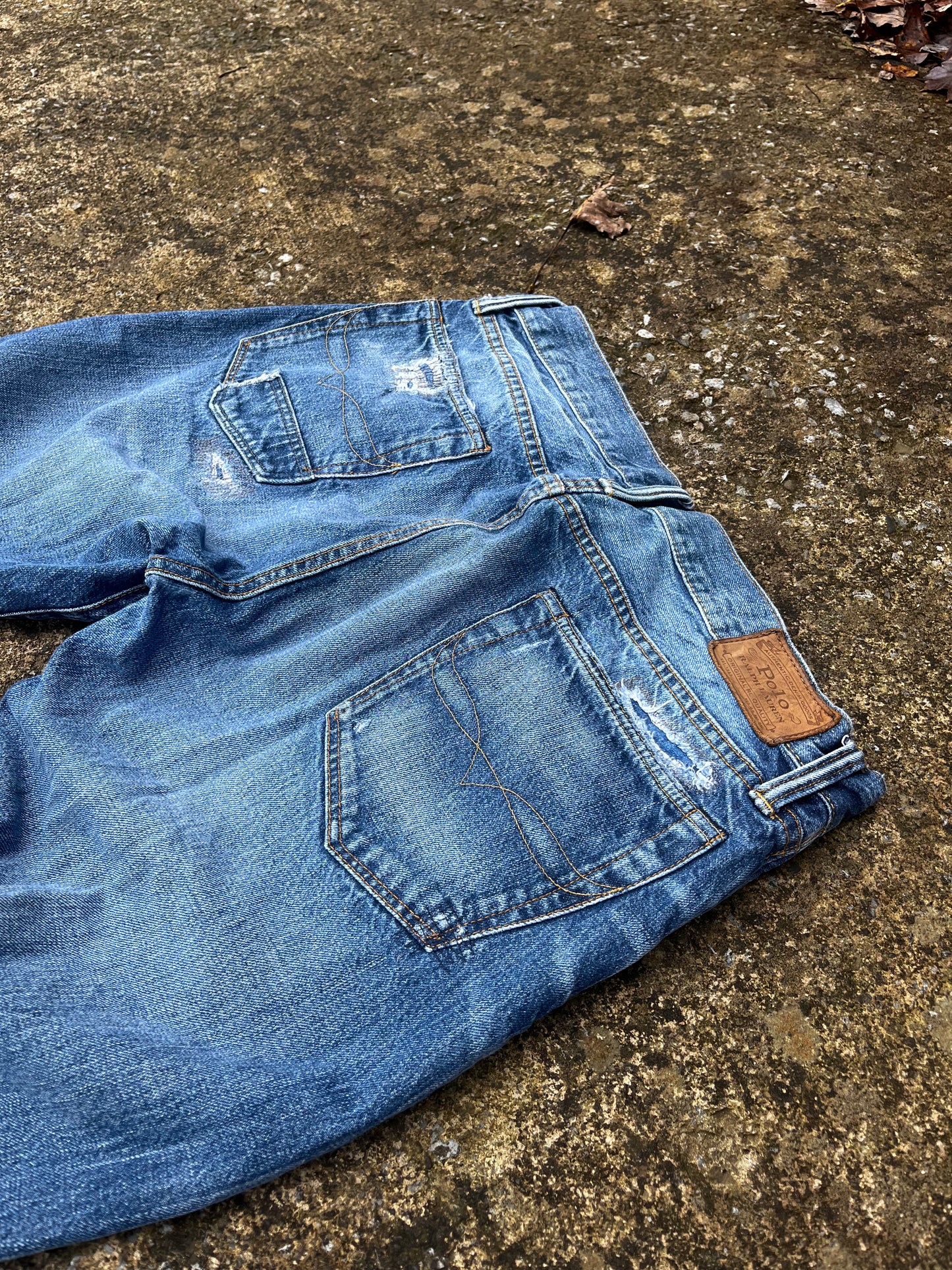 POLO RALPH LAUREN DISTRESSED & REPAIRED DENIMS (32)