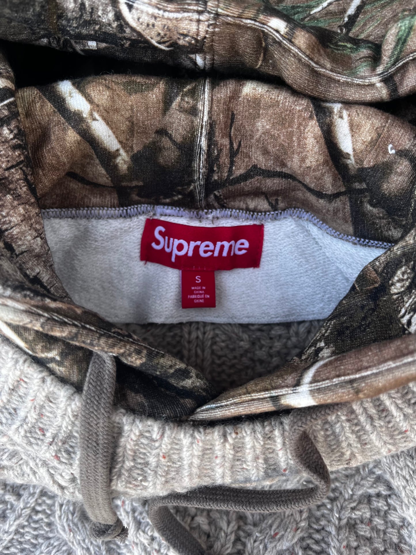REALTREE SUPREME SWEATER HOODIE (S)