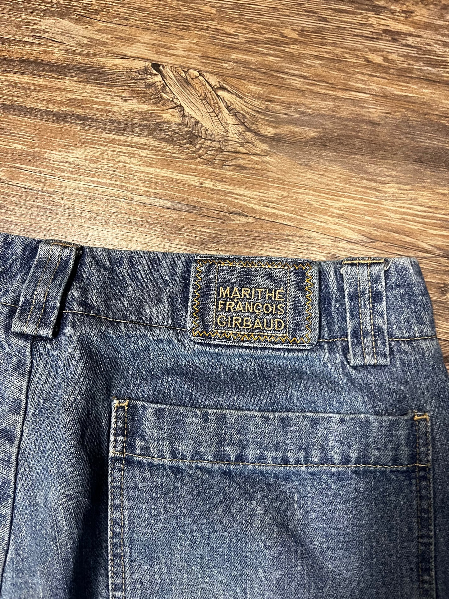 MARITHE FRANCOIS GIRBAUD STRAP SHORTS (38)