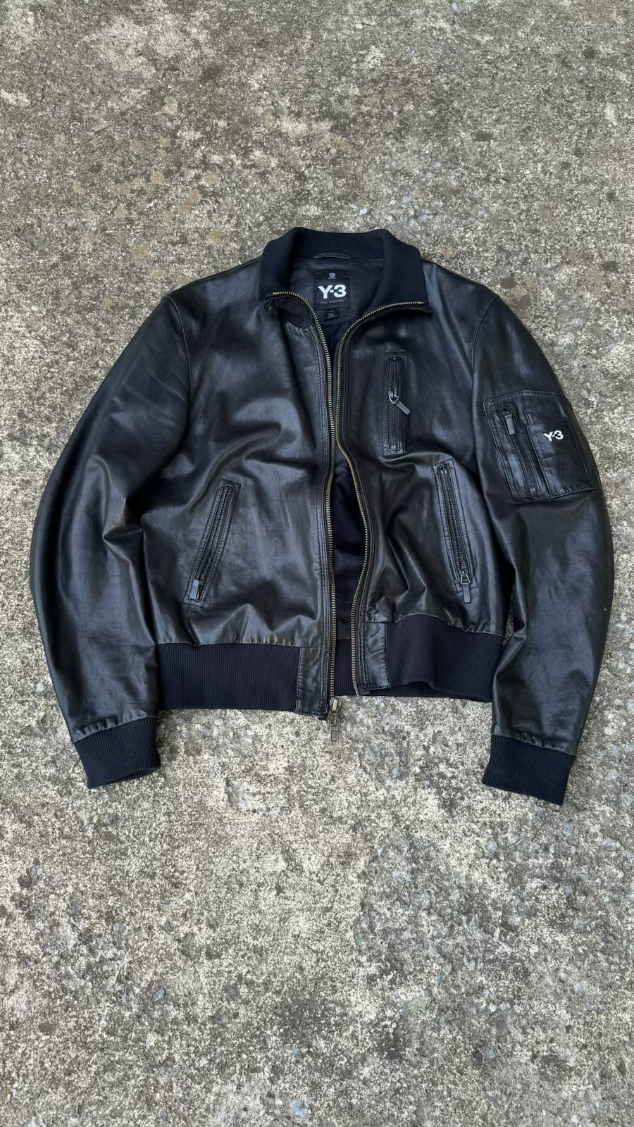 Y3 SMALL LOGO LEATHER BOMBER JACKET (M)