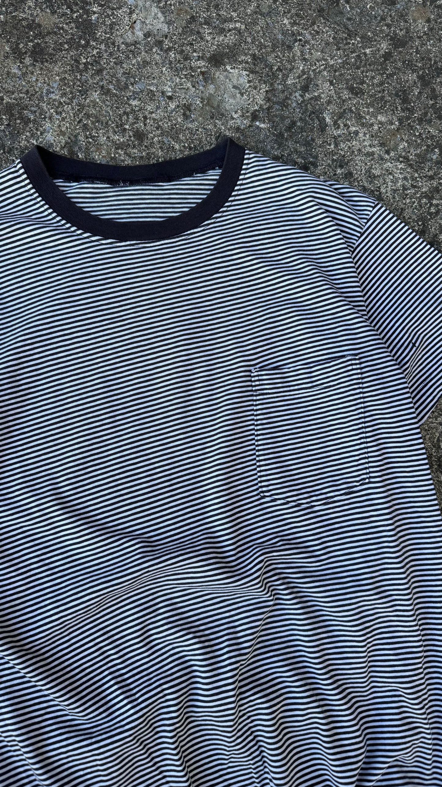VINTAGE SINGLE STITCH STRIPED RINGER TEE (M)