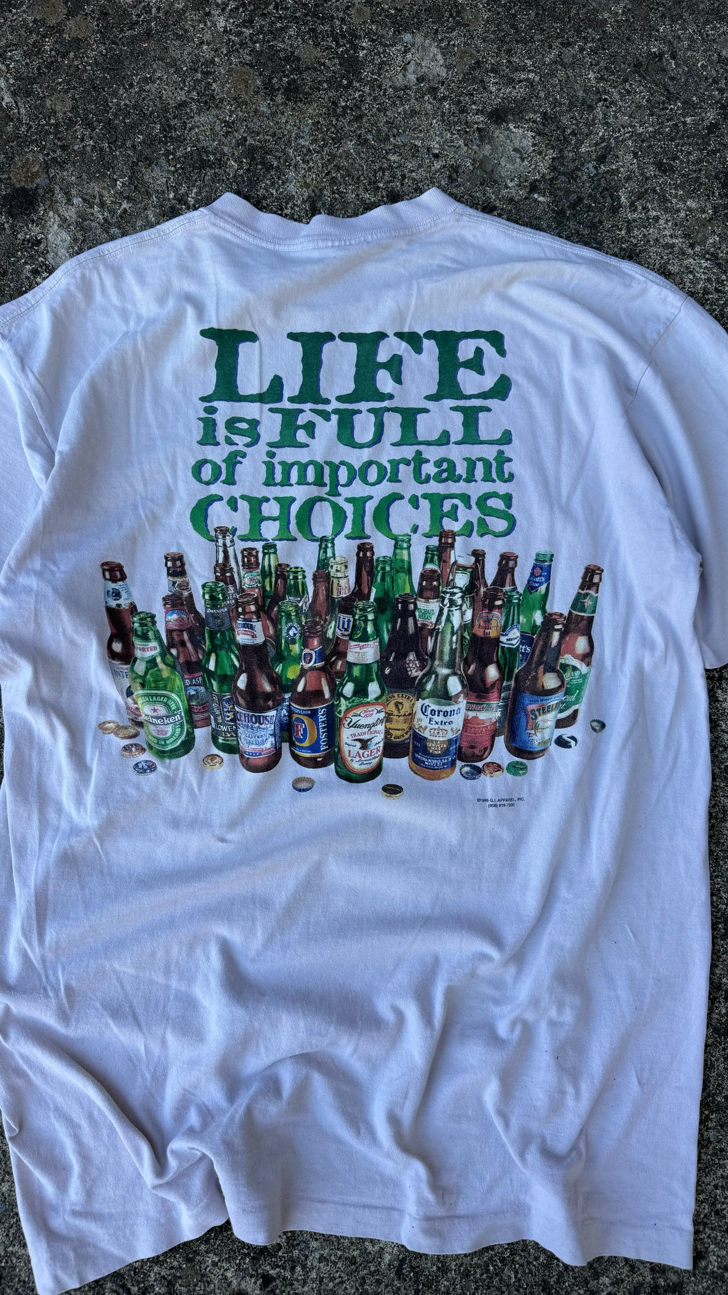 VINTAGE IMPORTANT DECISIONS BEER TEE (L)