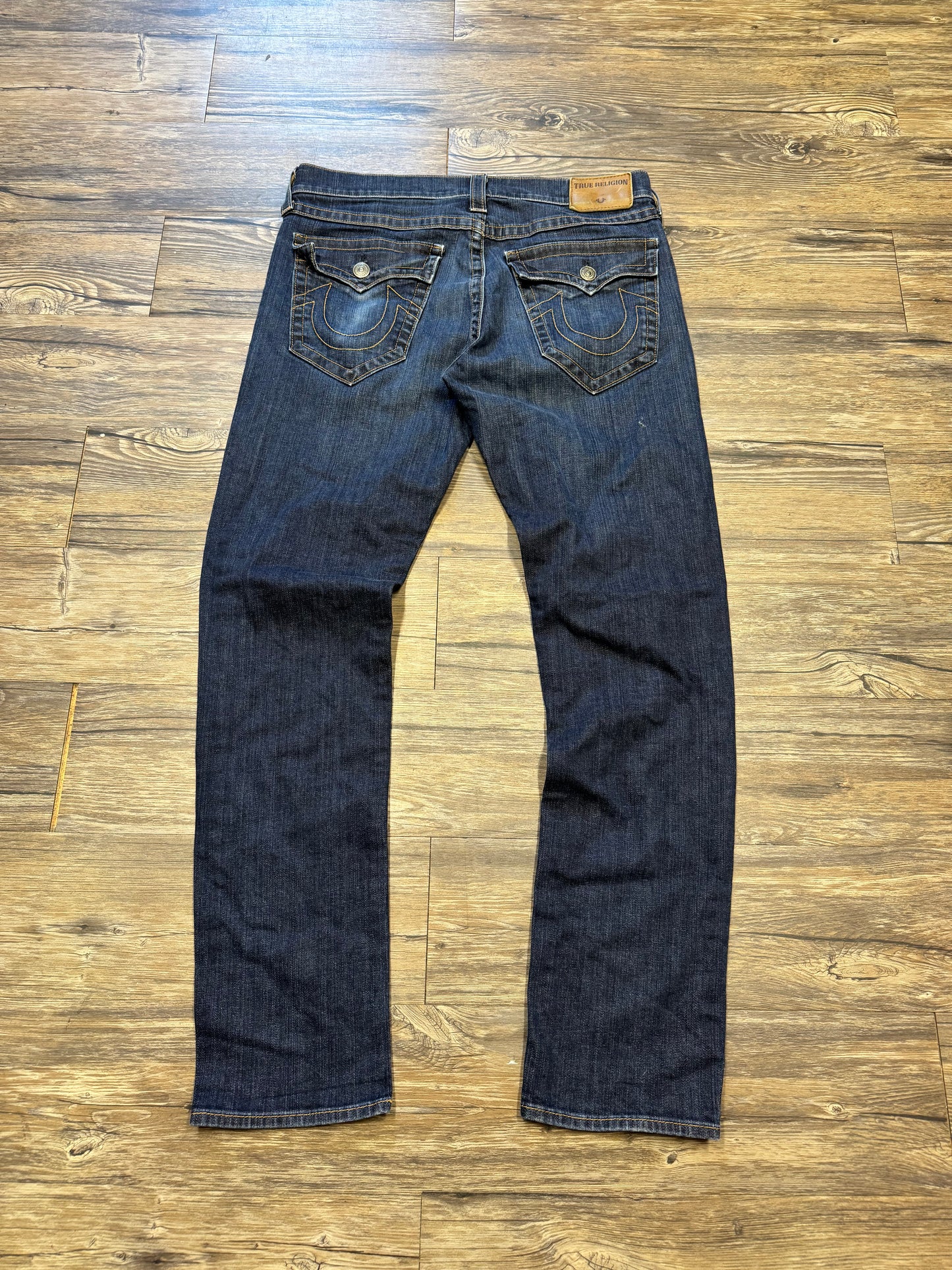 TRUE RELIGION VINTAGE STRAIGHT LEG FLAP DENIM (34)