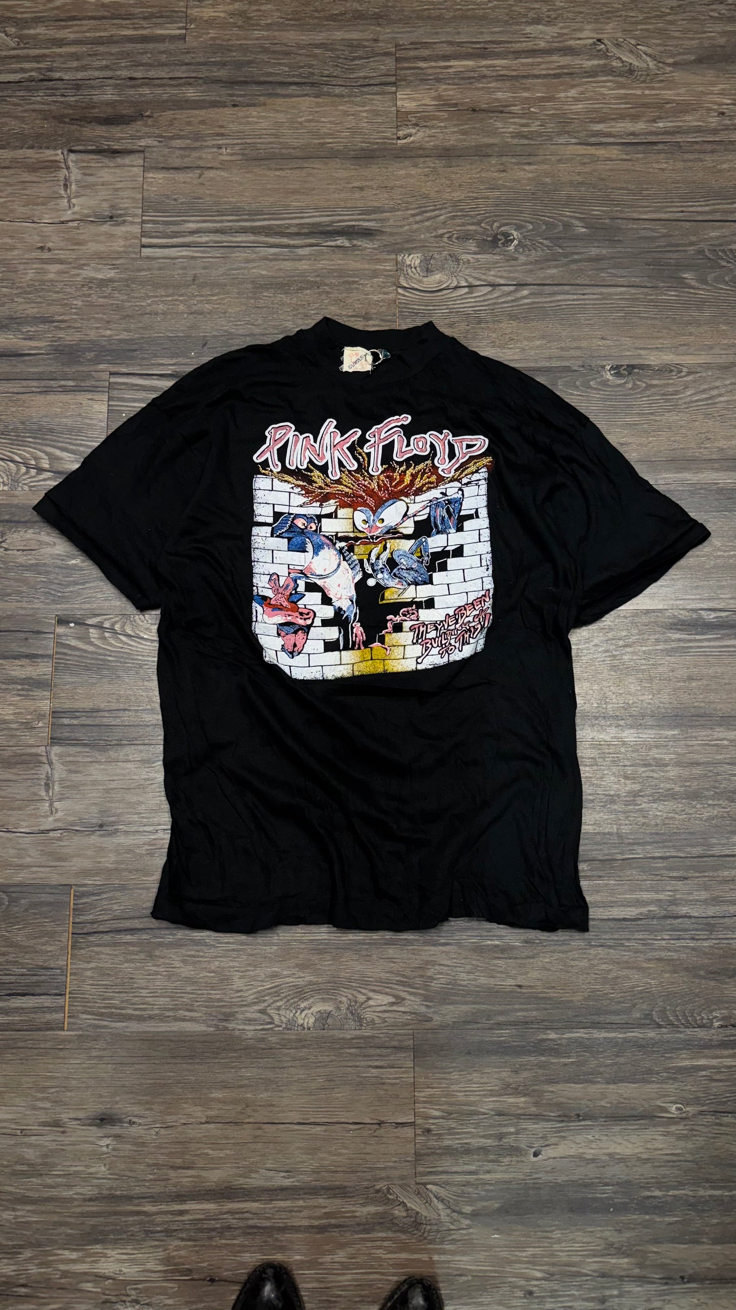 VINTAGE PINK FLOYD BAND TEE (L)