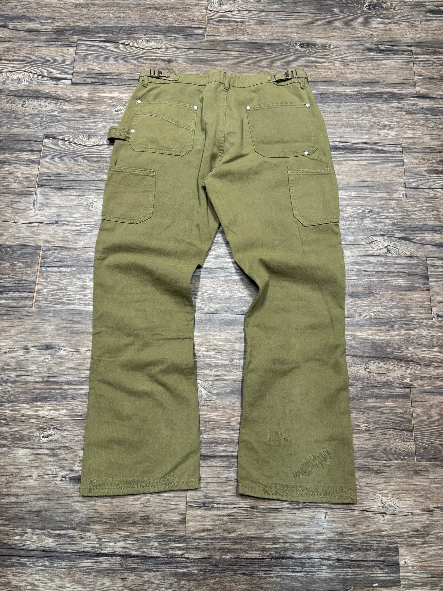 IHNOMUHNIT GREEN DOUBLE KNEE FLARES (36)