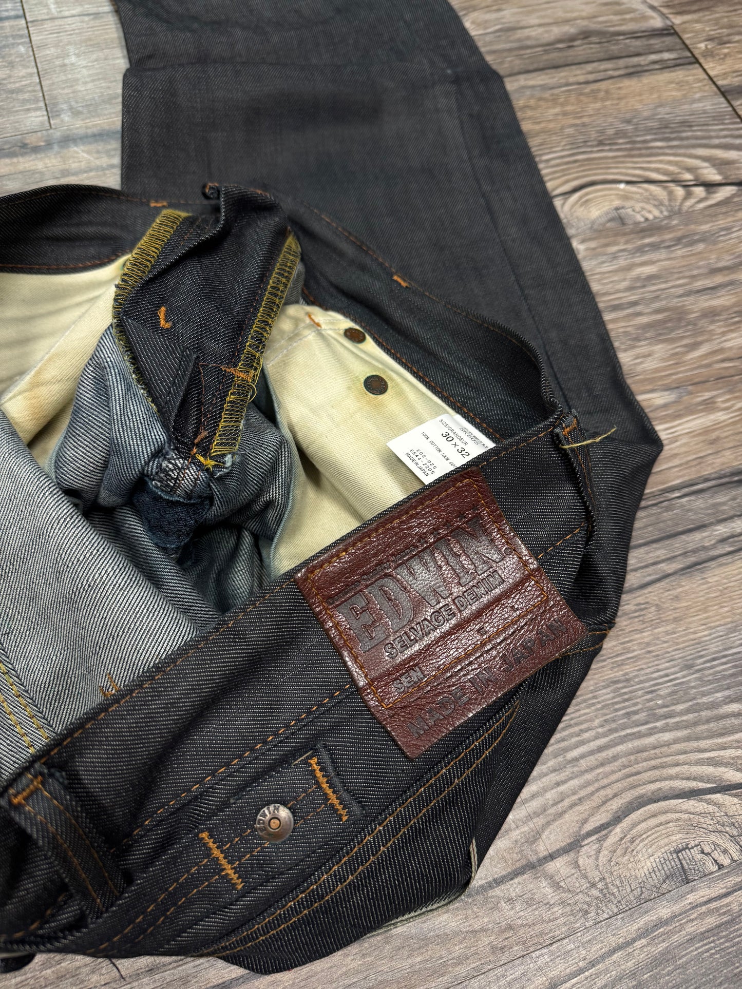 EDWINS SELVEDGE STONEWASH REPAIRED JEANS (30x32)