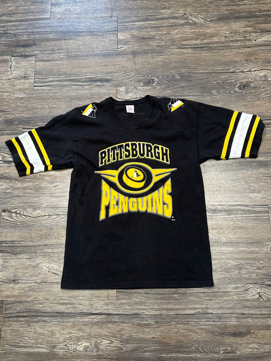 PITTSBURGH PENGUINS T-SHIRT (MEDIUM)