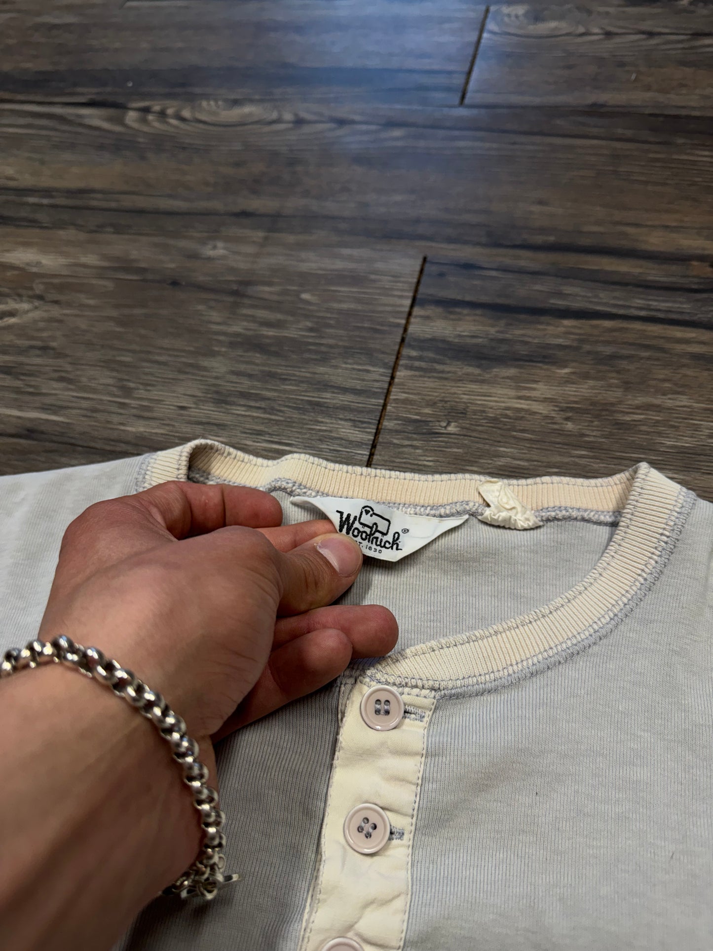 VINTAGE WOOLRICH BABY BLUE HENLEY (L)