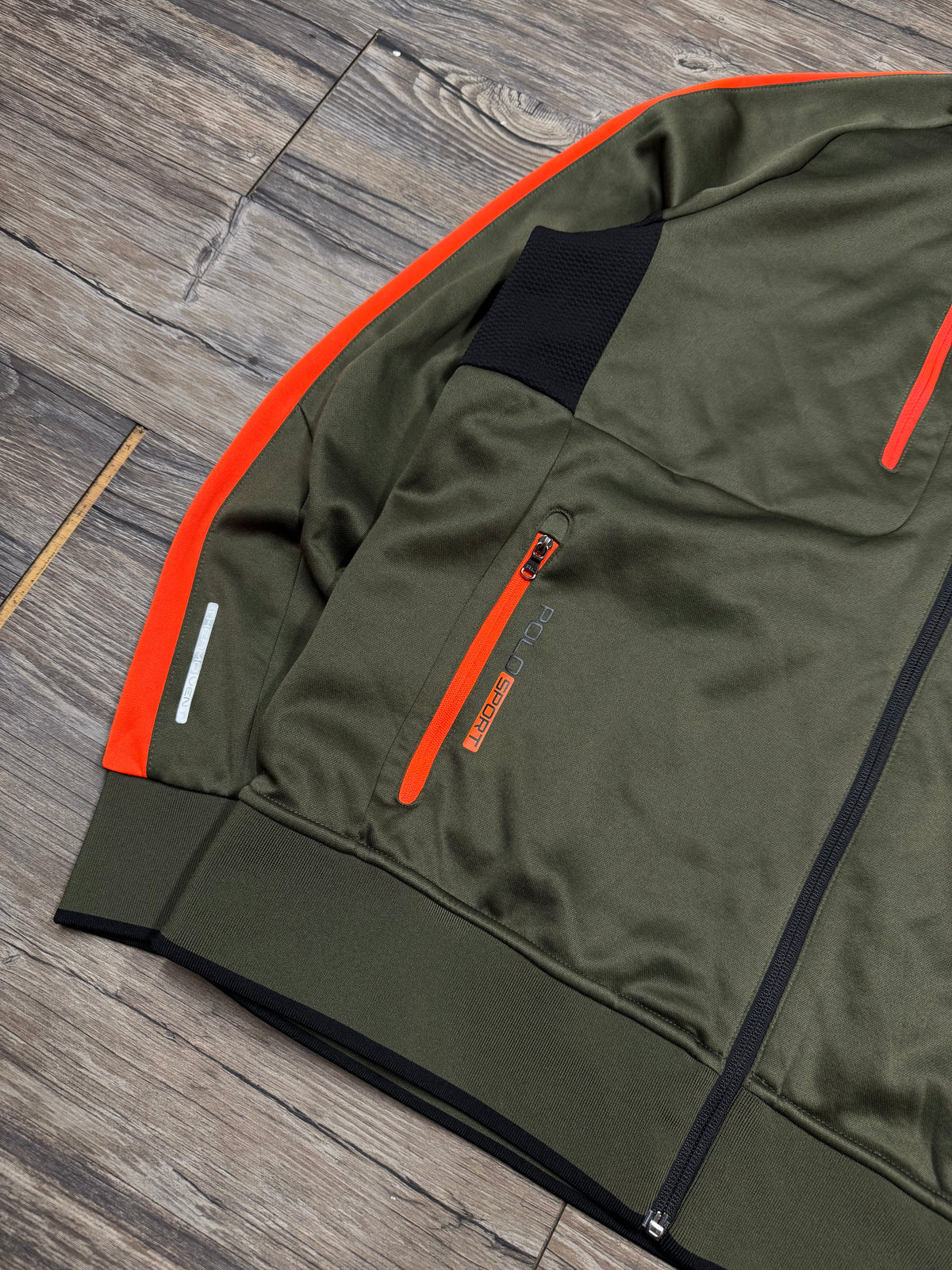 POLO RALPH LAUREN SPORT OLIVE TRACK JACKET (L)