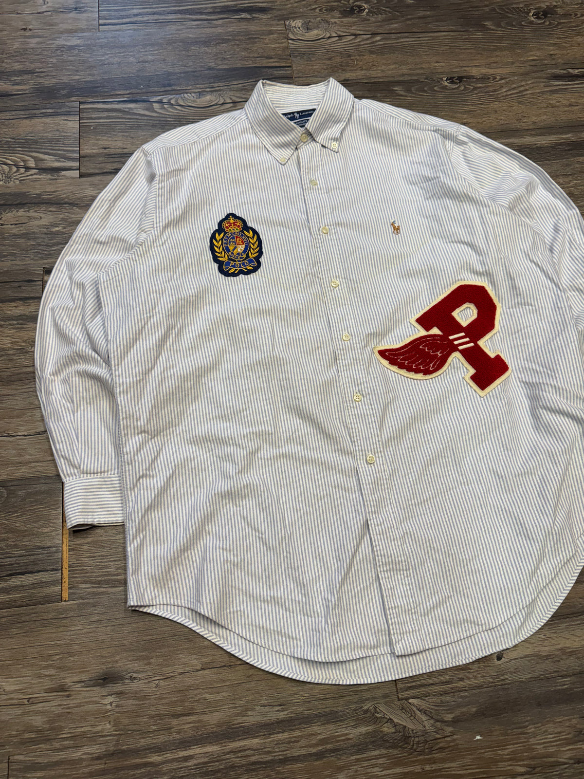 POLO RALPH LAUREN VARSITY PATCH BUTTON UP SHIRT (16.5)