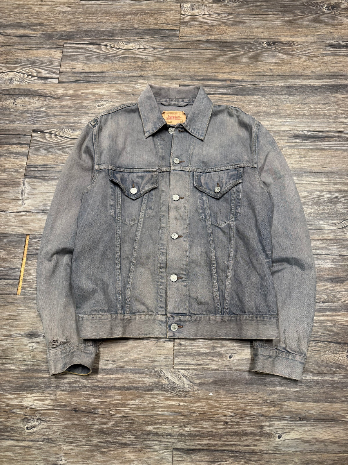 LEVI STRAUS DARK WASH DENIM JACKET (M)