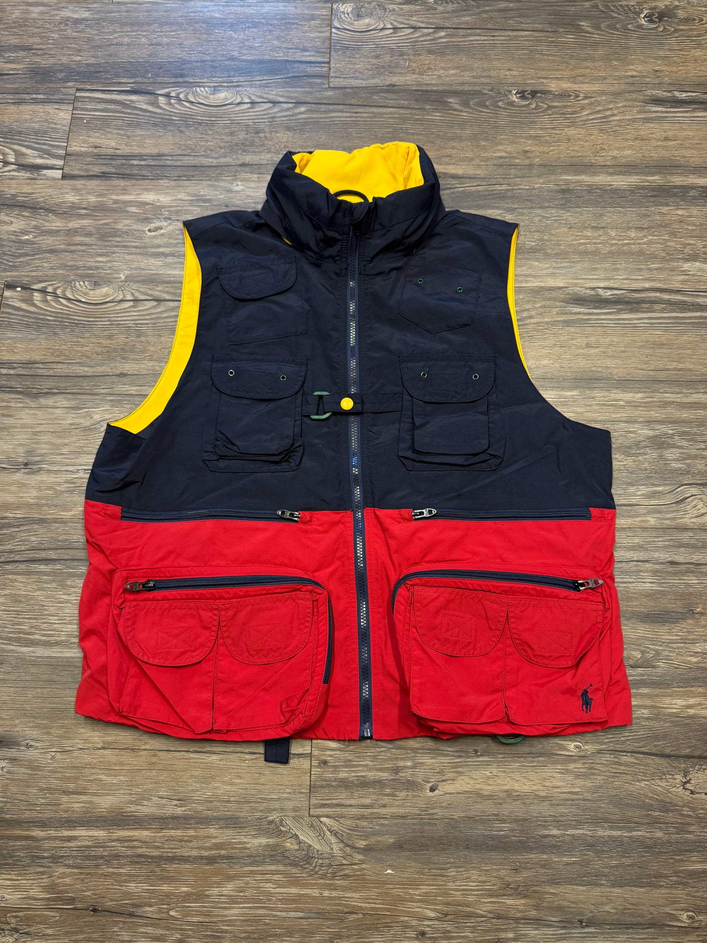 POLO RALPH LAUREN HI TECH UTILITY YACHT VEST (L)