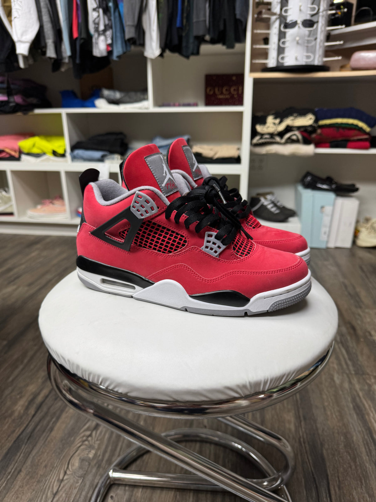 AIR JORDAN 4 RETRO TORO BRAVO (10.5)