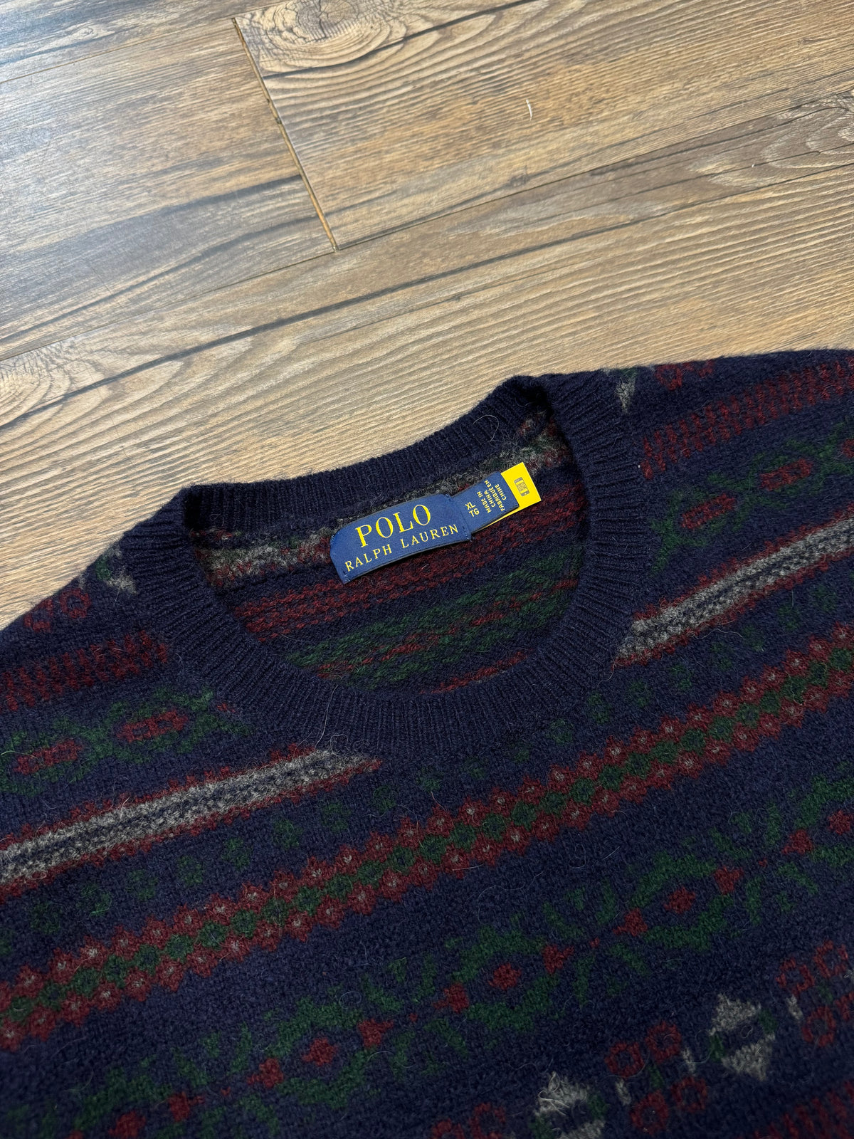 POLO RALPH LAUREN AZTEC GRAPHIC SMALL PONY CREWNECK (XL)