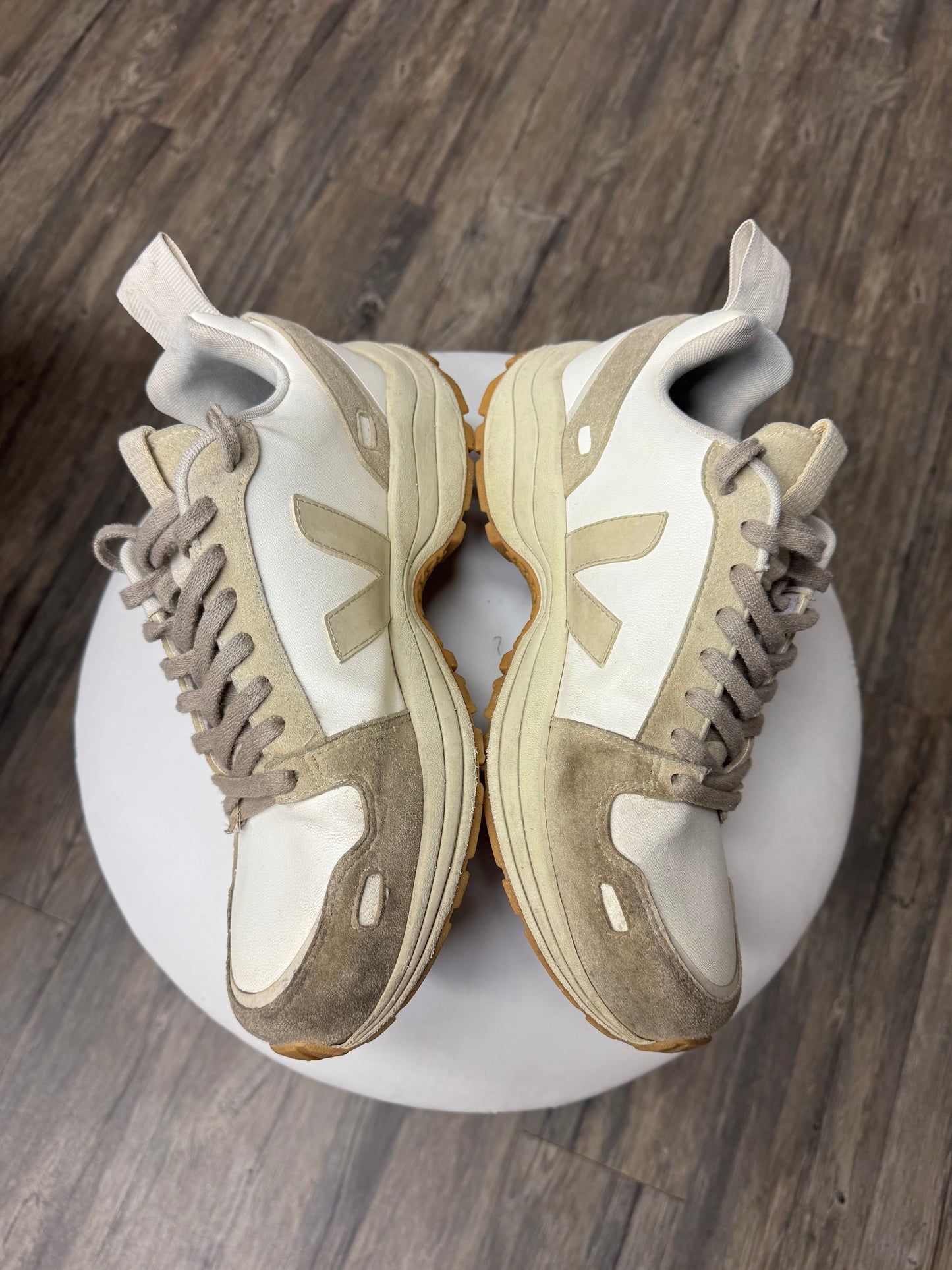 RICK OWENS VEJA RUNNER SNEAKER (10.5)